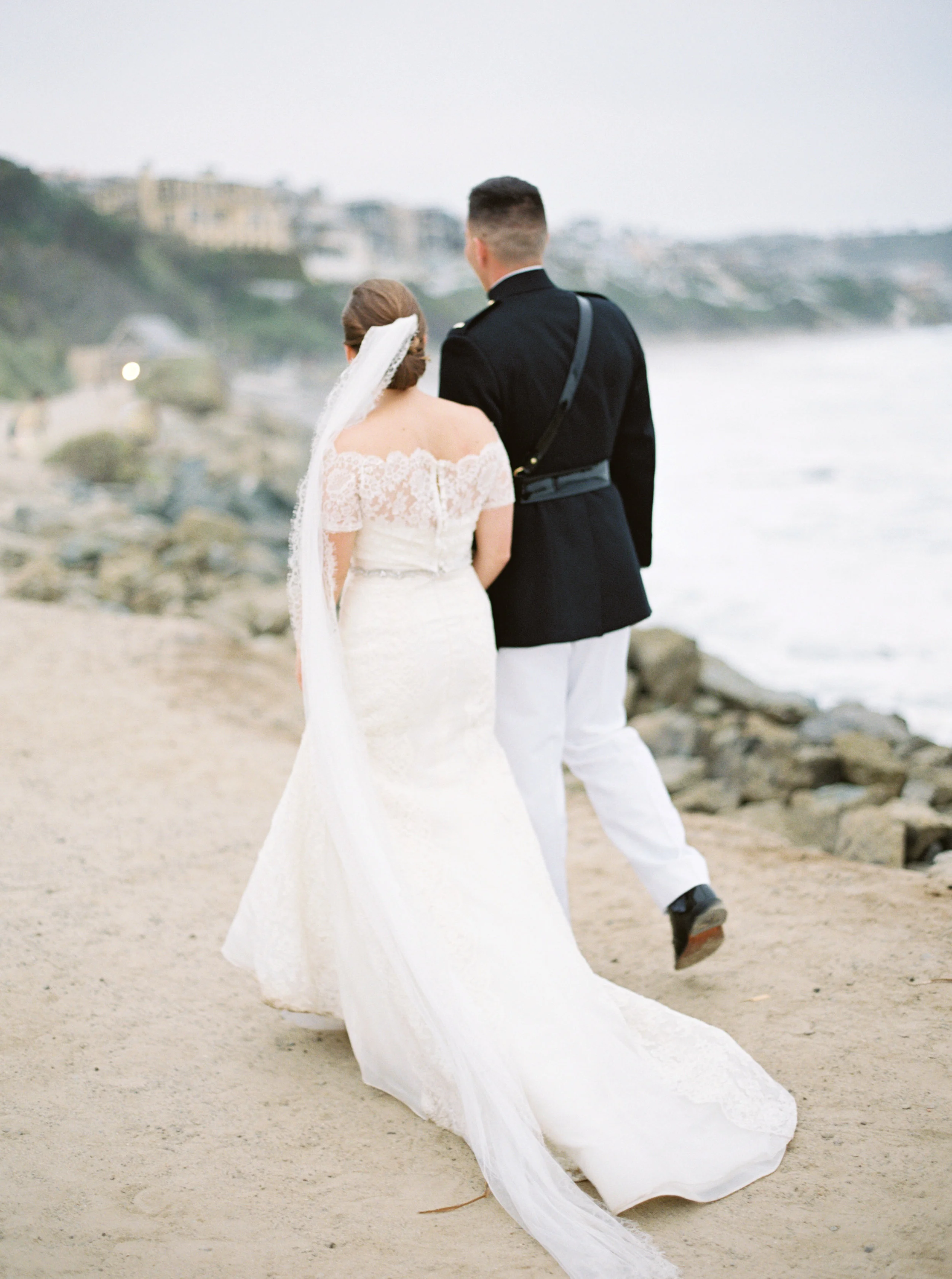 Ritz Carlton Laguna Niguel, California wedding by Dallas destination wedding photographer Tracy Enoch