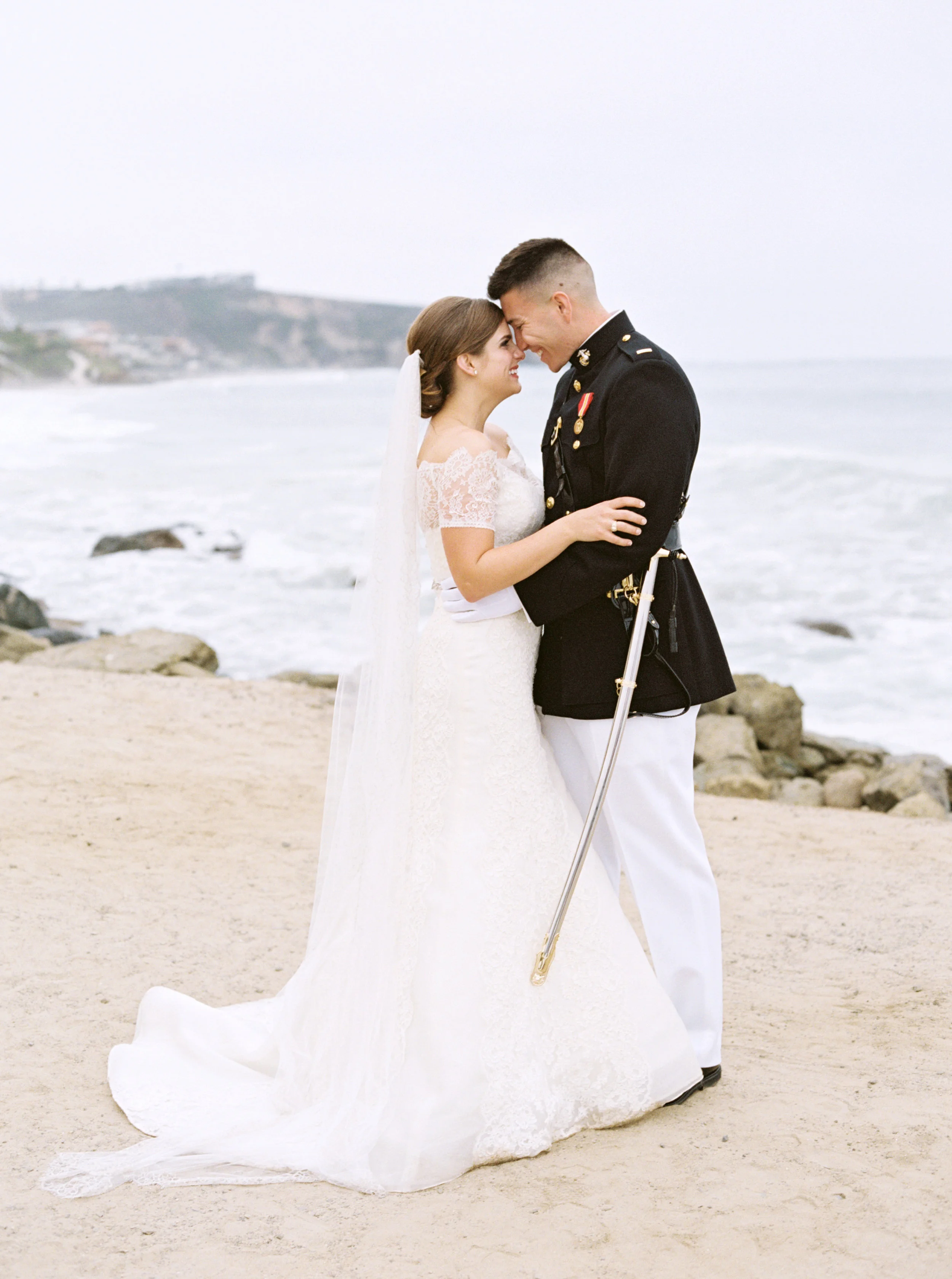 Ritz Carlton Laguna Niguel, California wedding by Dallas destination wedding photographer Tracy Enoch