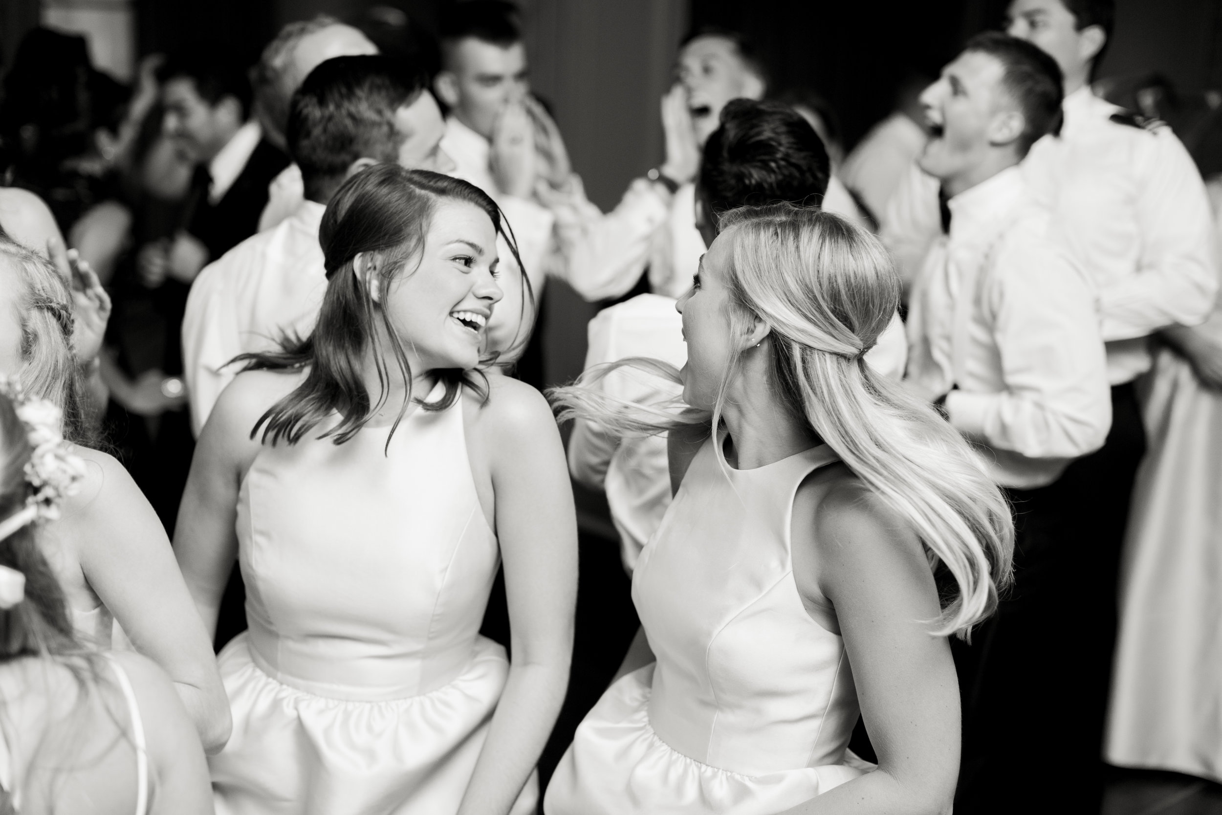 Ritz Carlton Laguna Niguel, California wedding by Dallas destination wedding photographer Tracy Enoch
