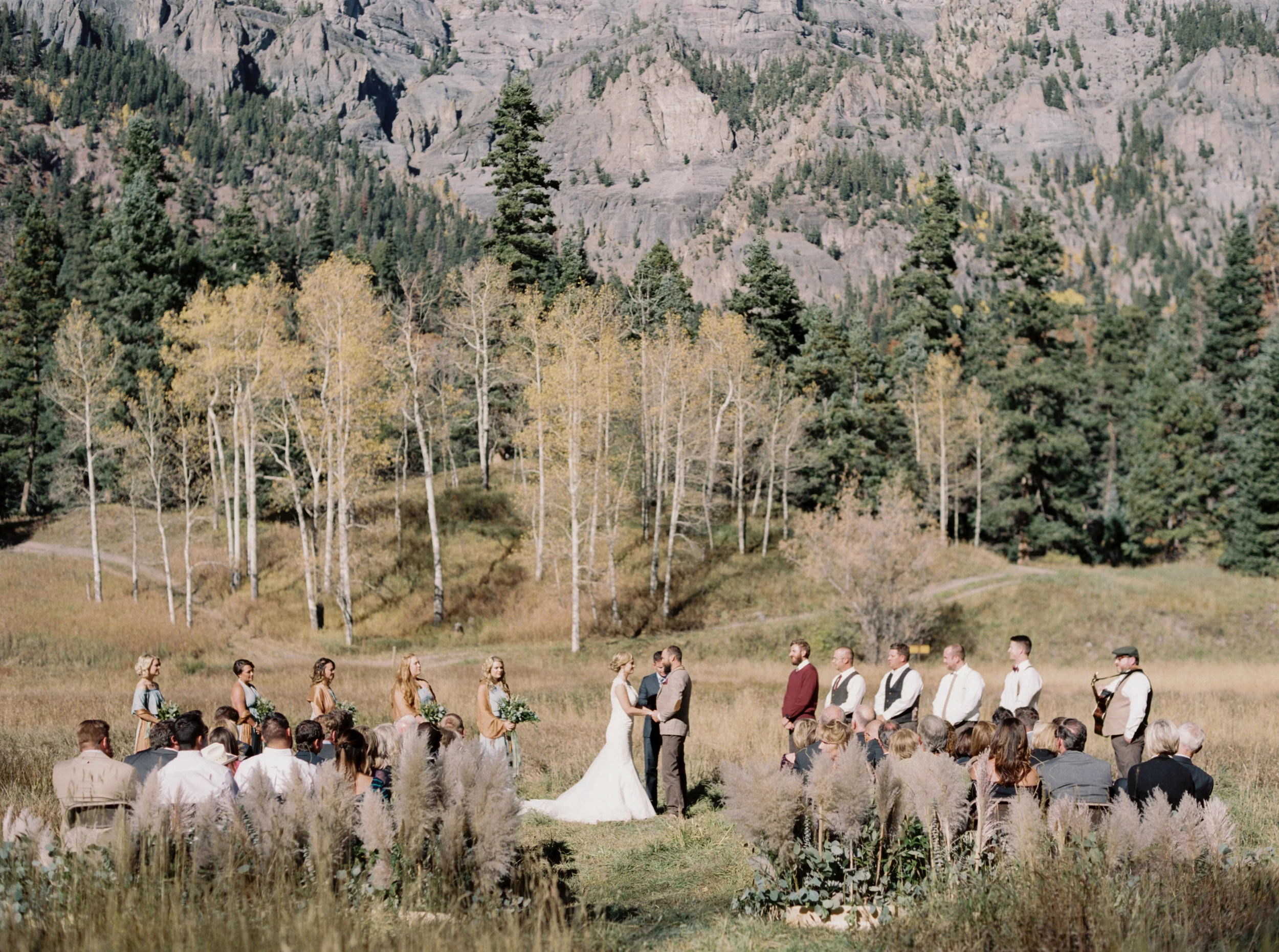 Adventurous Colorado mountain destination wedding, hosted at the Beaumount Hotel in Ouray, by Dallas destination wedding photographer Tracy Enoch