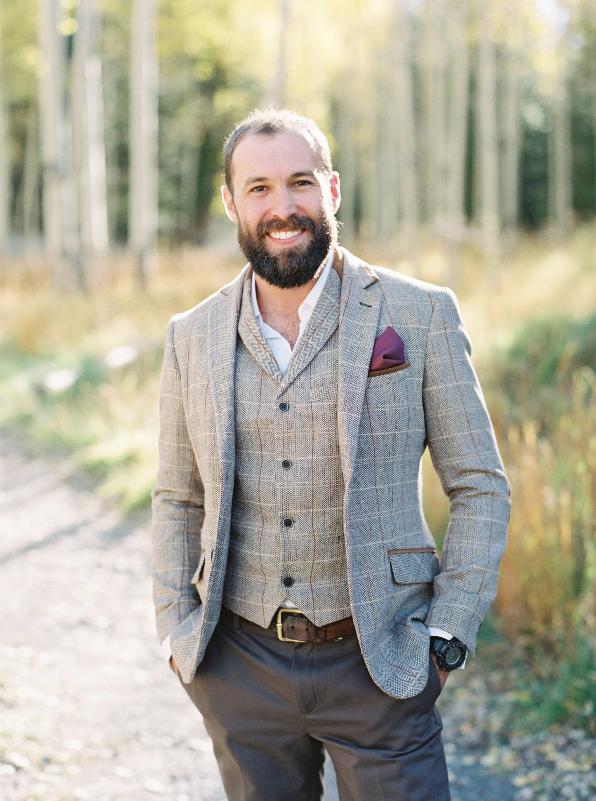 Adventurous Colorado mountain destination wedding, hosted at the Beaumount Hotel in Ouray, by Dallas destination wedding photographer Tracy Enoch