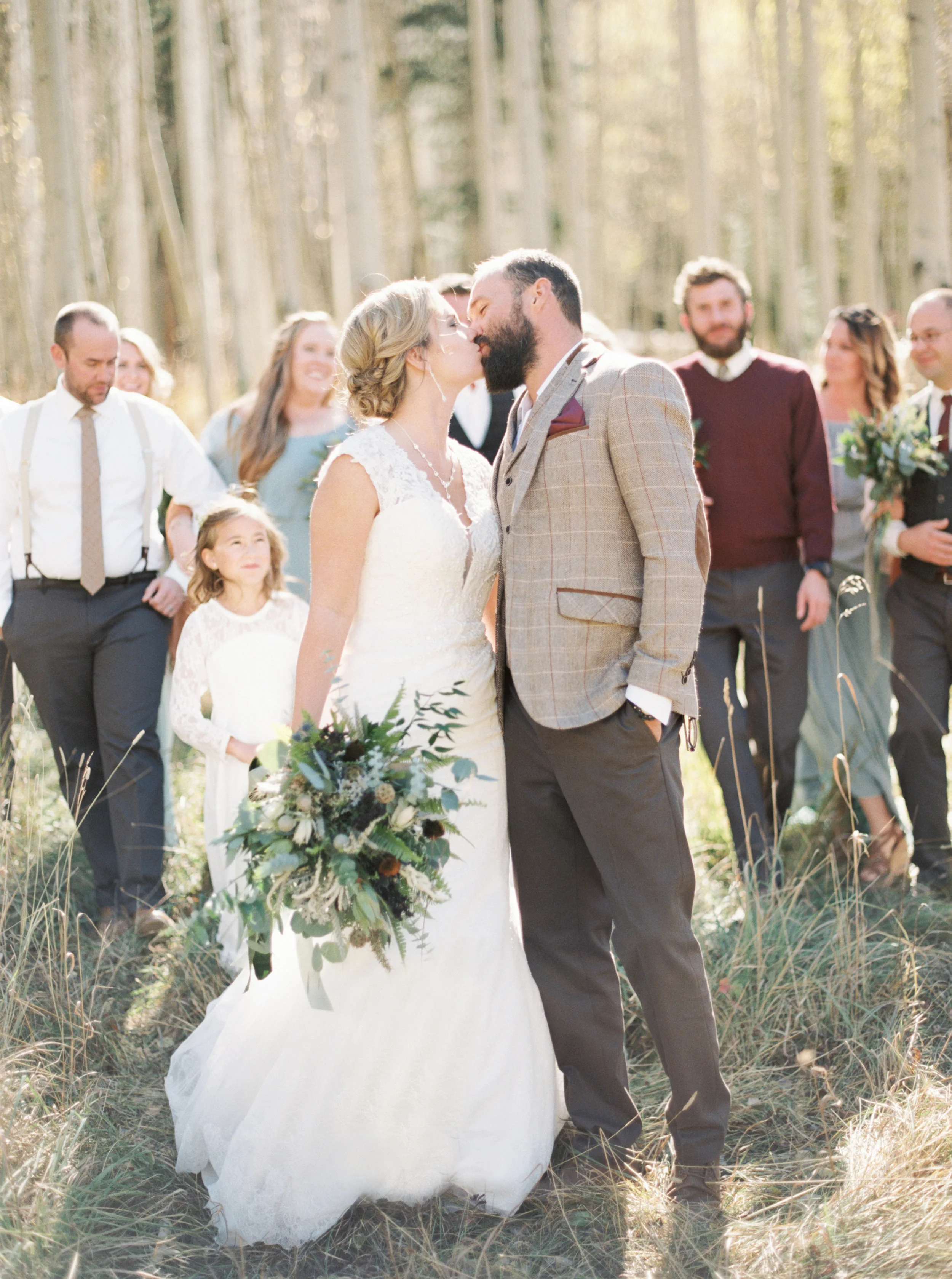 Adventurous Colorado mountain destination wedding, hosted at the Beaumount Hotel in Ouray, by Dallas destination wedding photographer Tracy Enoch