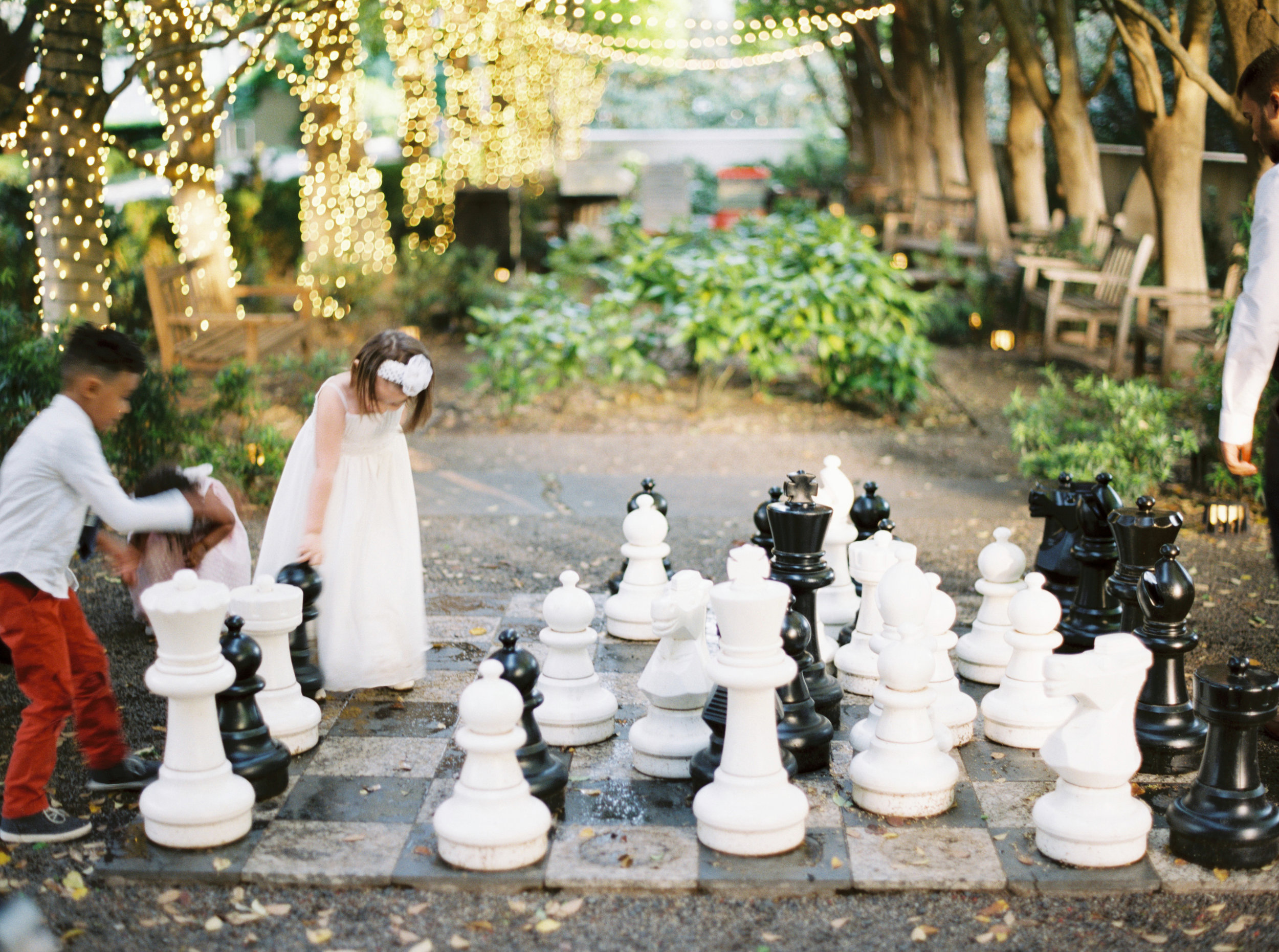 Summer Floral Garden Party Wedding at Marie Gabrielle, by Dallas destination wedding photographer Tracy Enoch