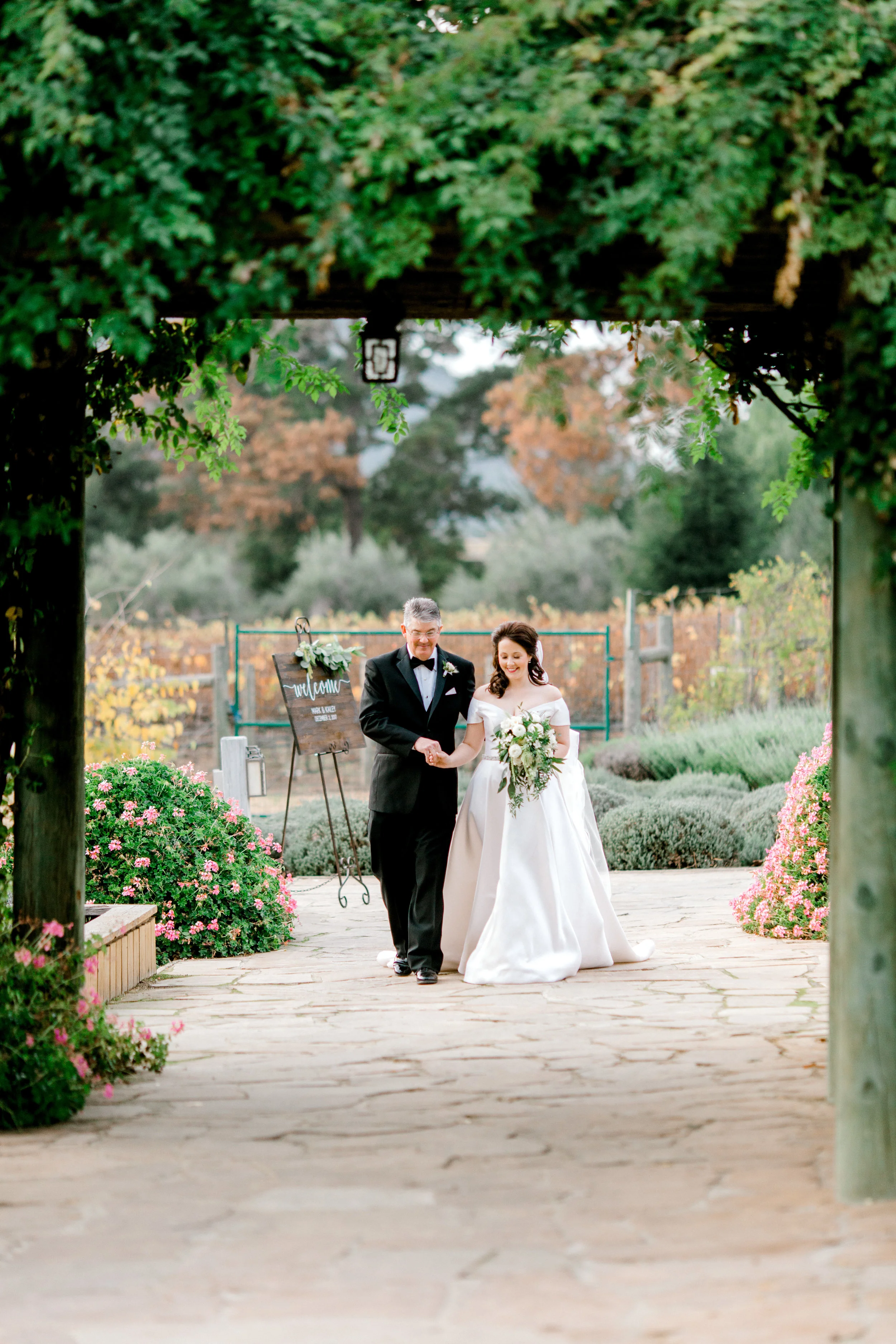 Picturesque Carmel-by-the-Sea California destination wedding photographed by Tracy Enoch