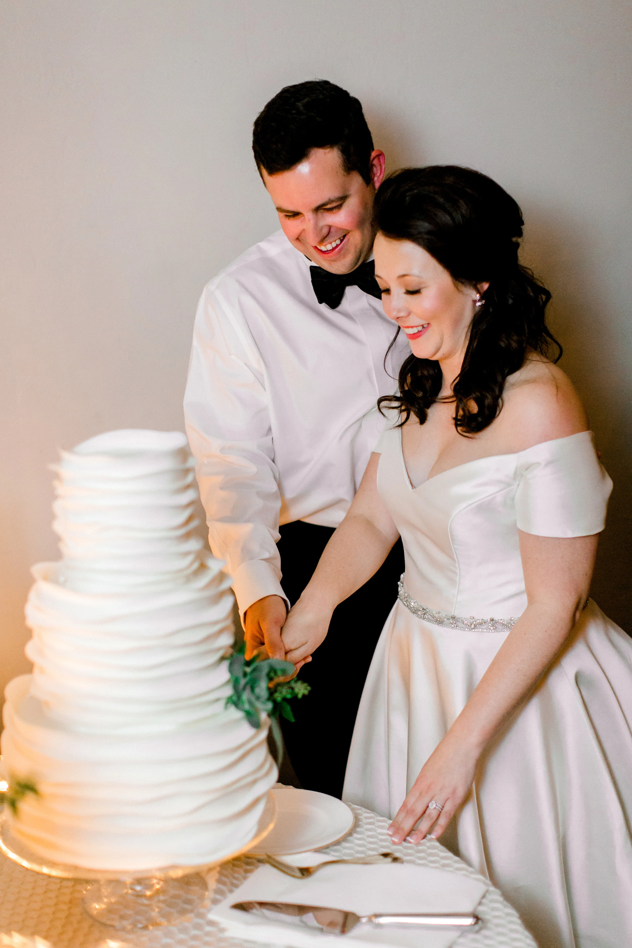 Picturesque Carmel-by-the-Sea California destination wedding photographed by Tracy Enoch