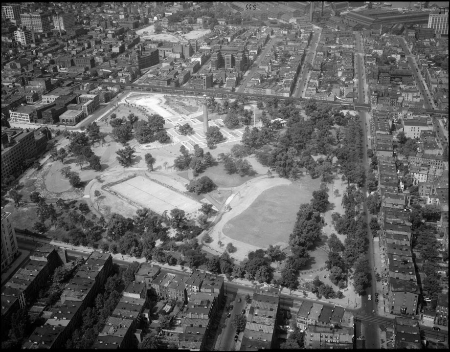 Fort Greene Park, 1937. Department of Parks & Recreation collection, NYC Municipal Archives.