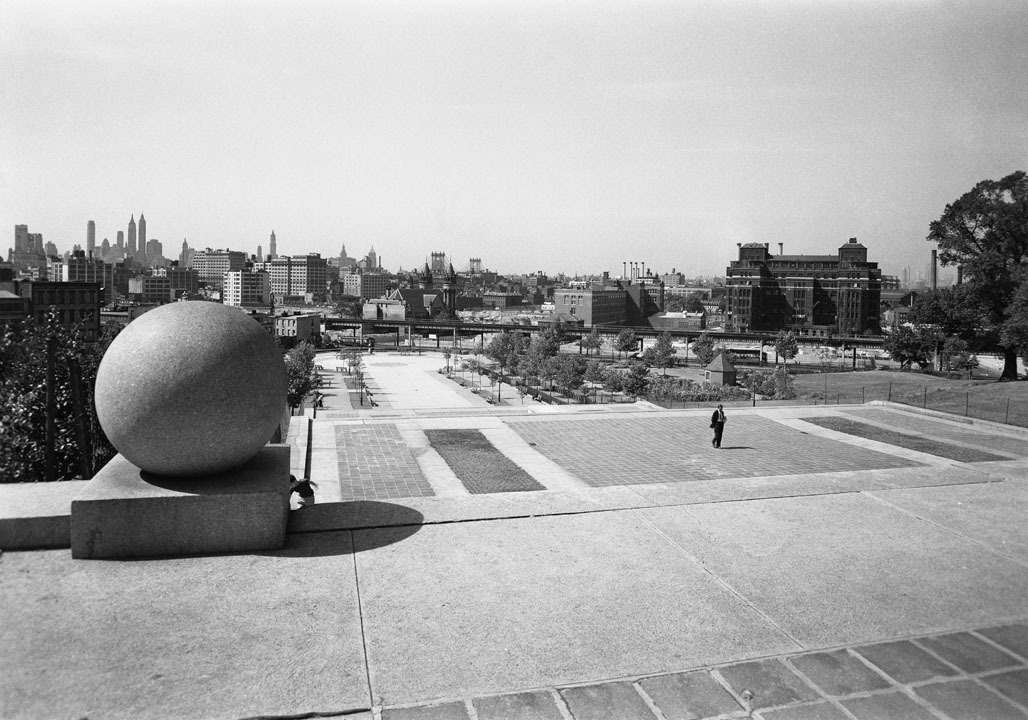 Fort Greene Park, 1941. Department of Parks & Recreation collection, NYC Municipal Archives.