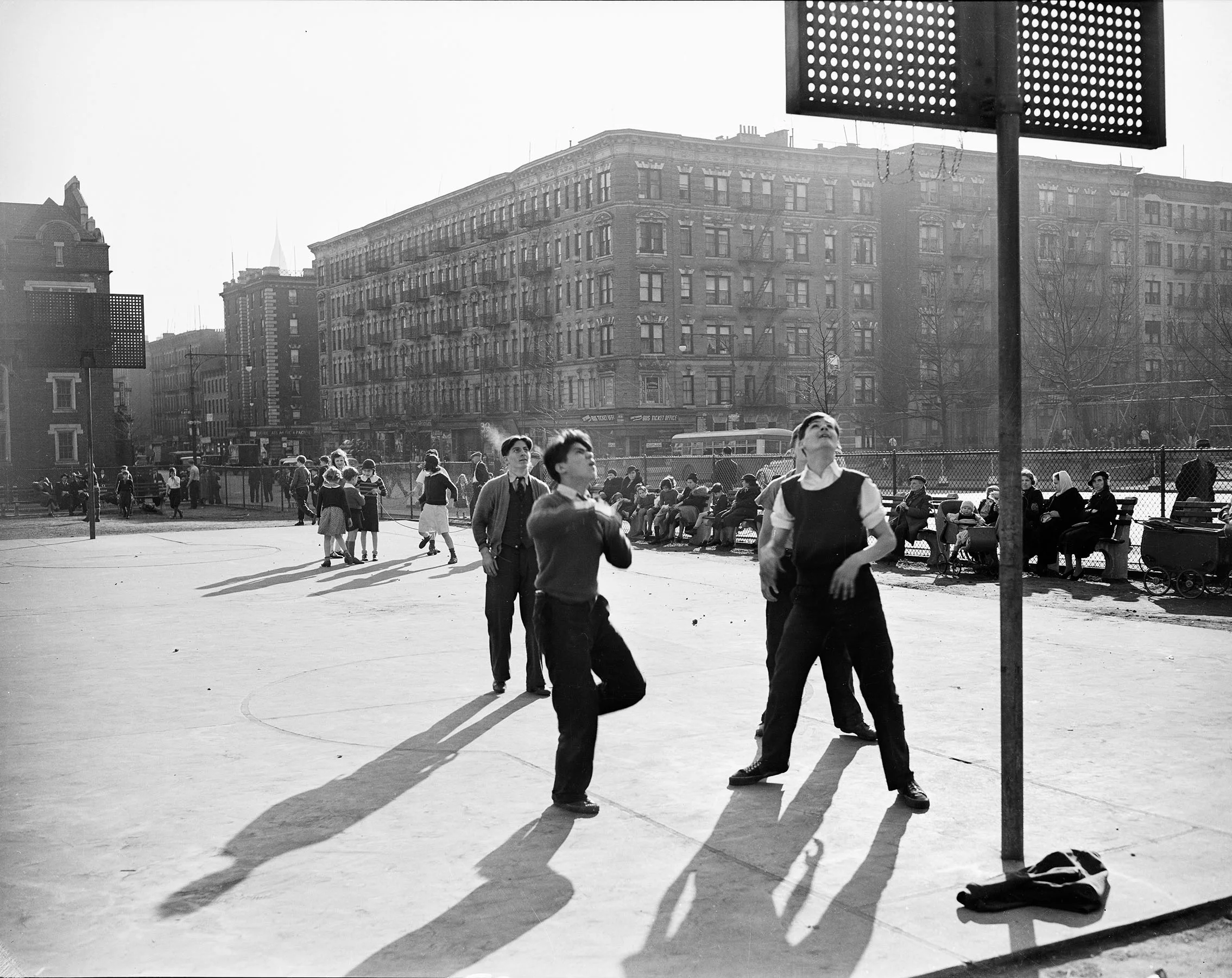WPA_682a: Playground Basketball, 68th Street and 1st Avenue, New York City, May 21, 1938. Photo by E.M. Bofinger, WPA Federal Writers’ Project Collection, NYC Municipal Archives.