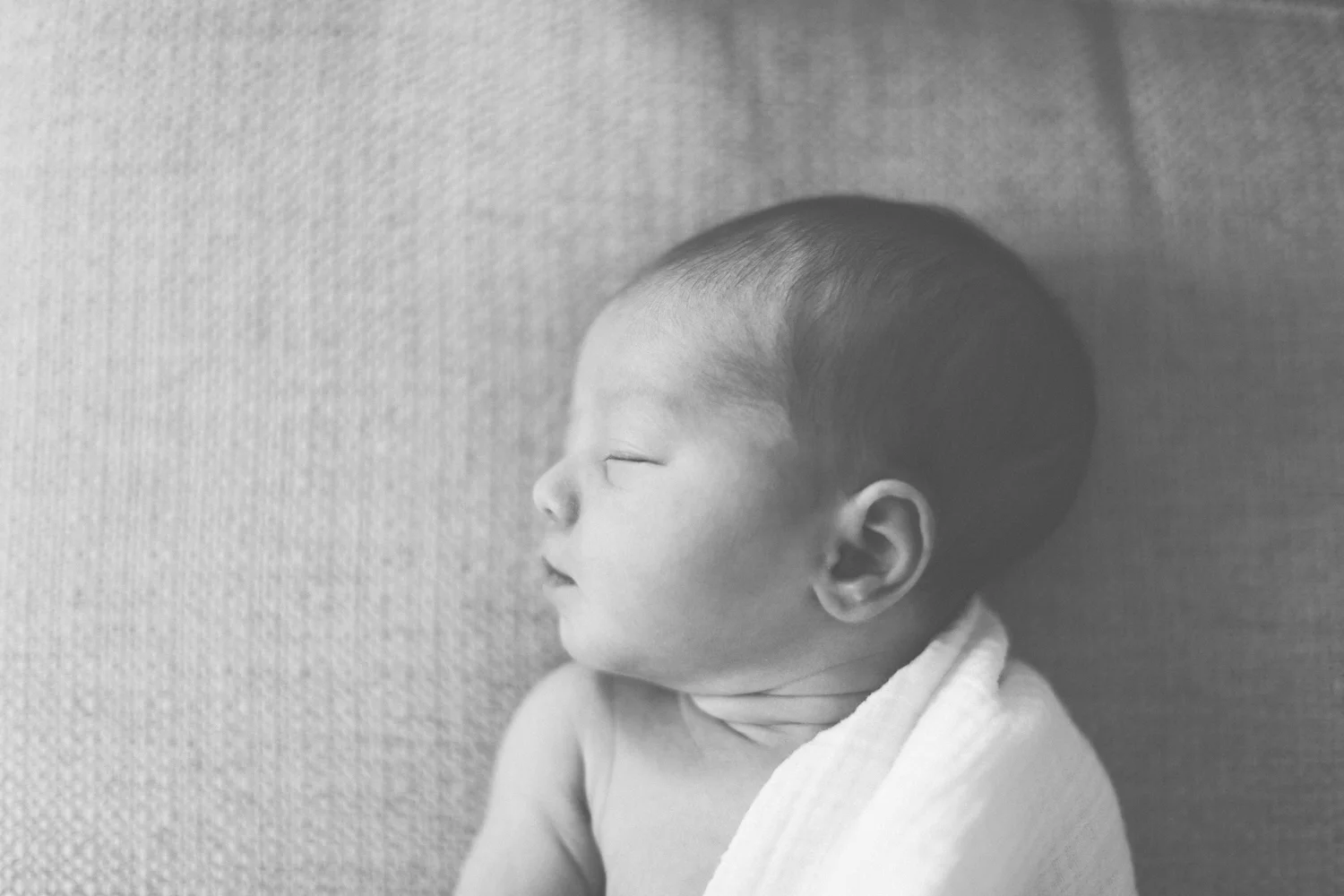 2018.05.23_EleanorNicholas_Newborn_Starks-0063.jpg