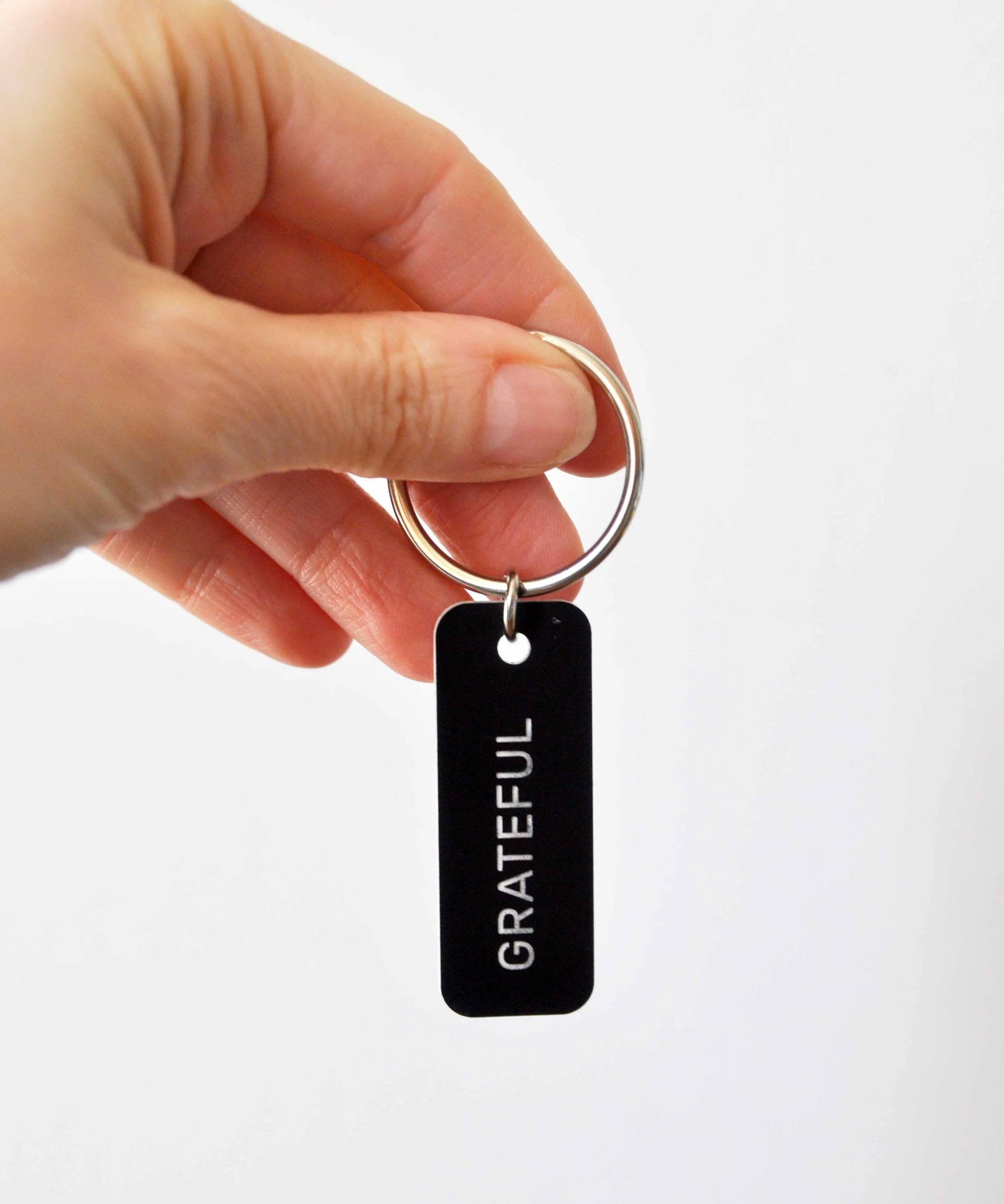 swellmadeco-grateful-keytag.jpg