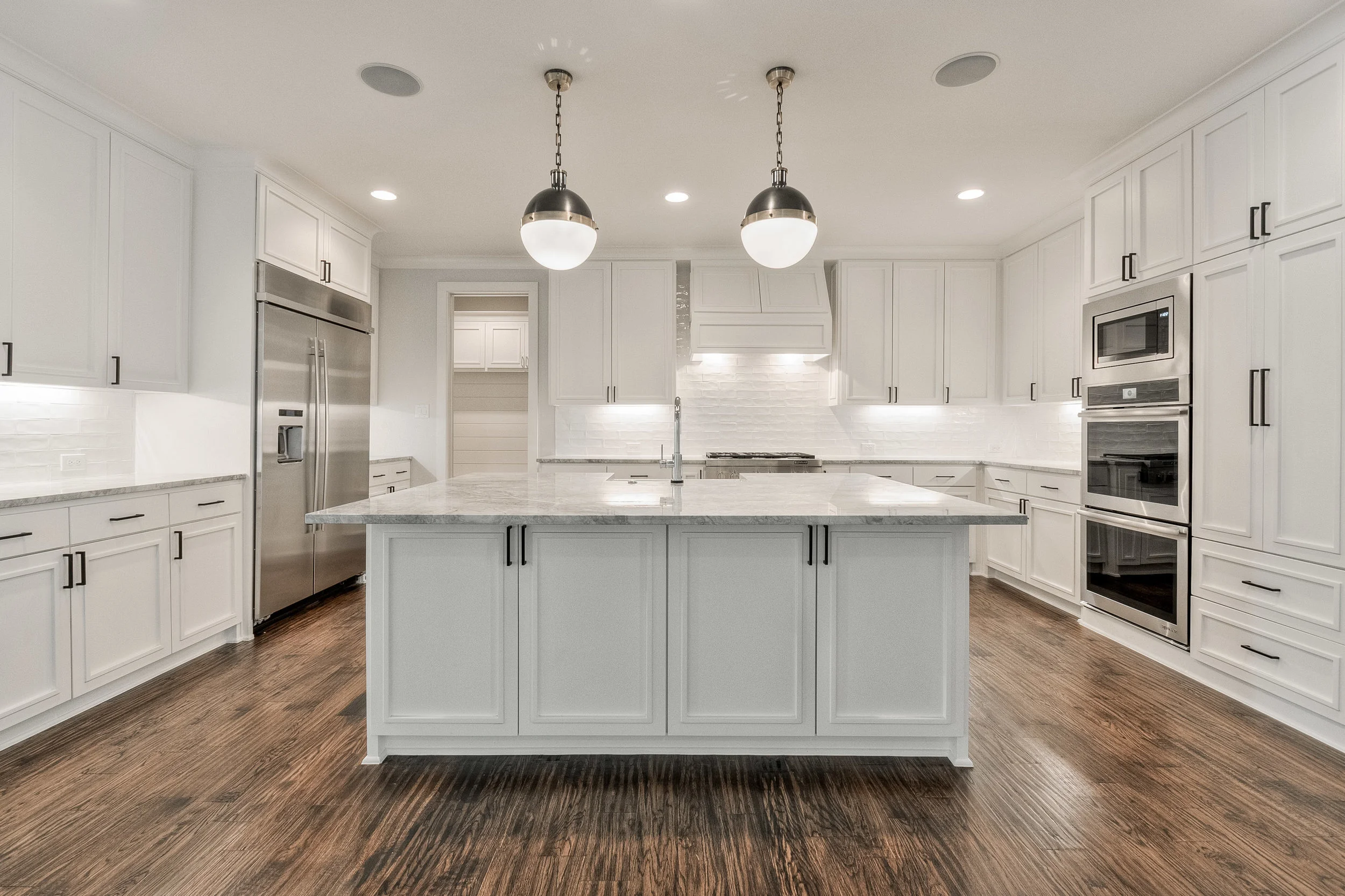 15.Kitchen.JPG
