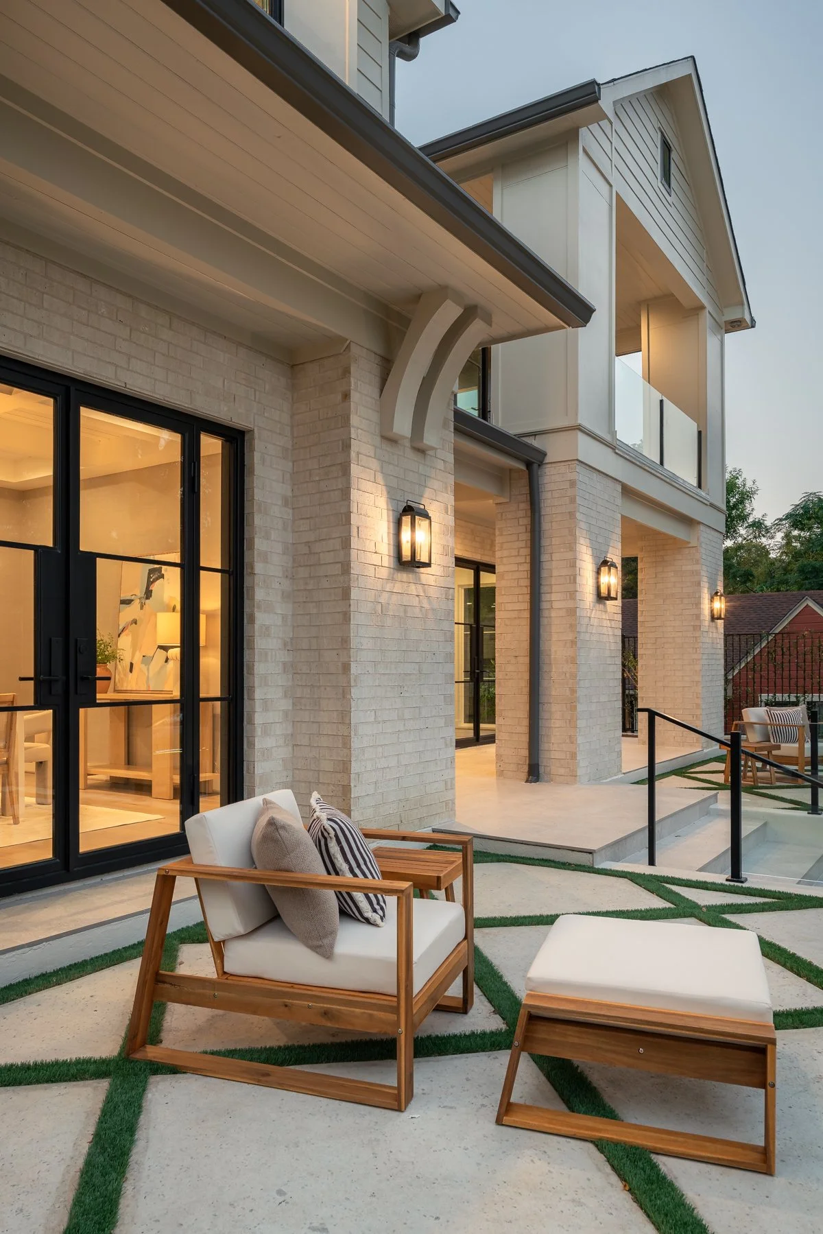 e-lake-highlands-exterior-web-7.jpg