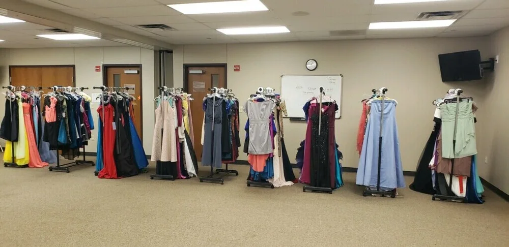 prom dresses mckinney tx Prom Picture Lovations Mckinney Tx