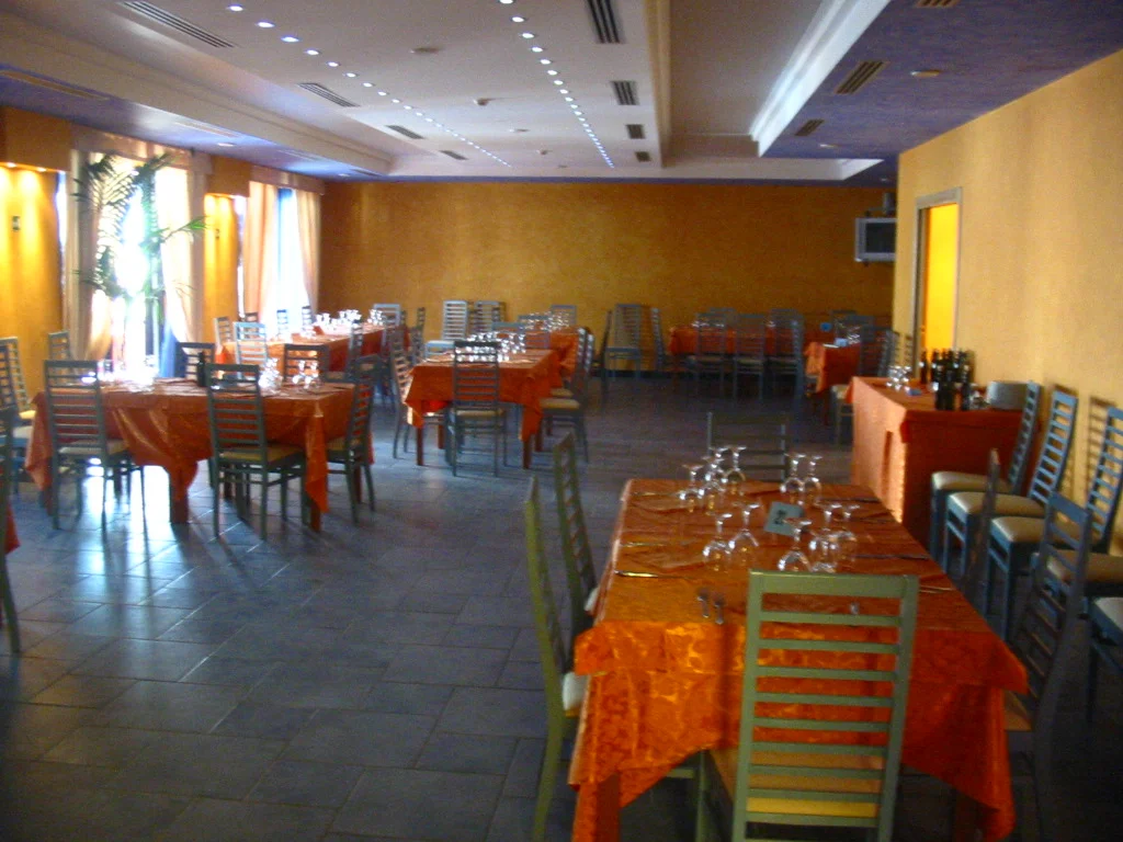 Speisesaal unserer Unterkunft in Fonni