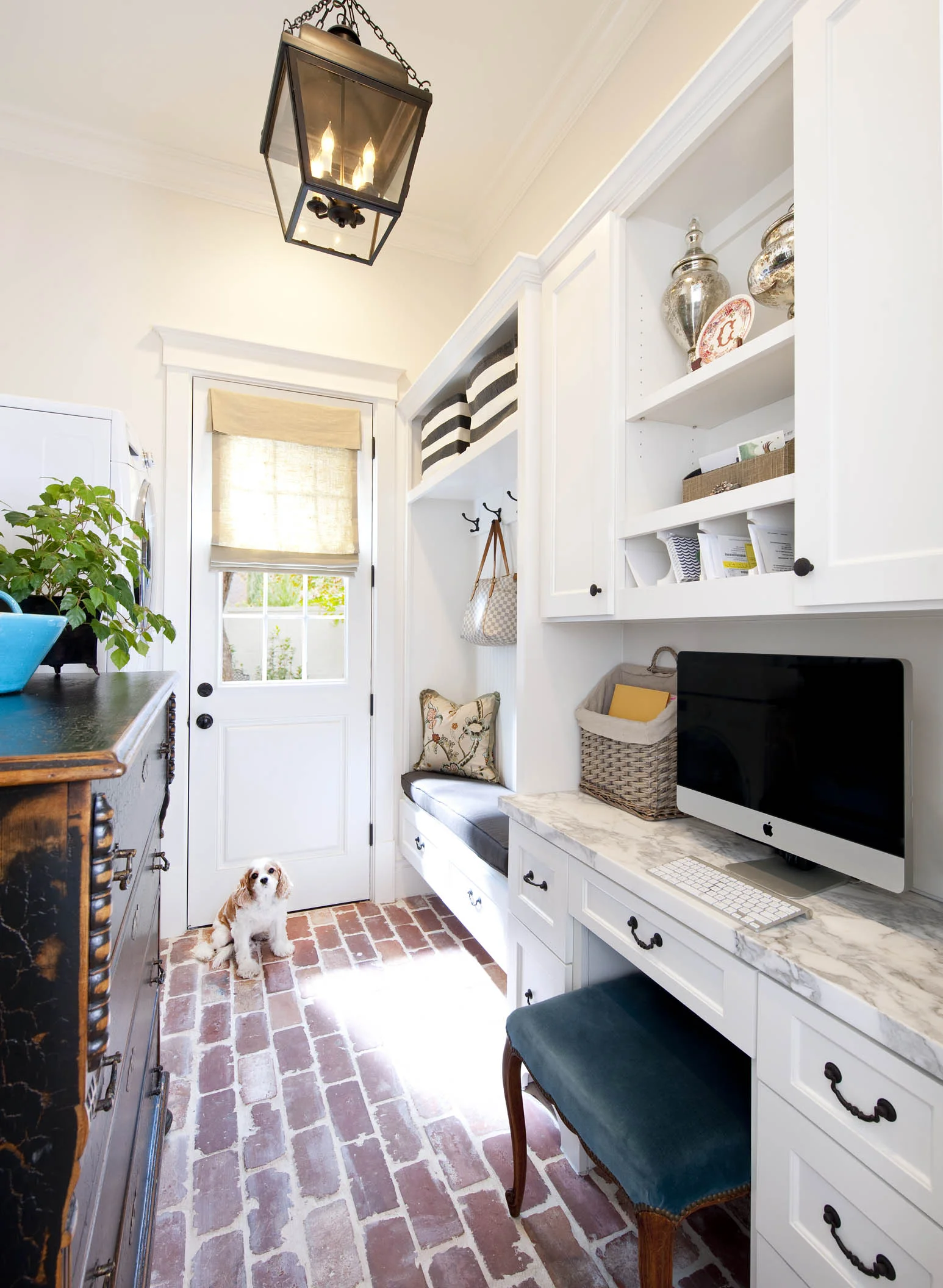 3817 Mockingbird Mudroom.jpg