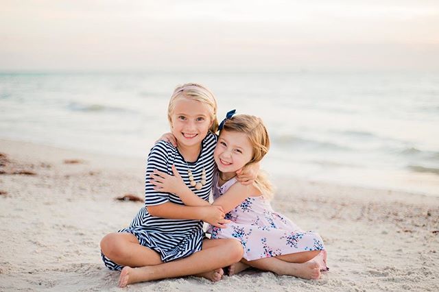 There is no better friend than a sister! 💗 I can attest to this! 🤗 #HiSister #DelightfulDunedin #DunedinFL #DowntownDunedin #PalmHarborFL #hudsonvalley #honeymoonislandstatepark