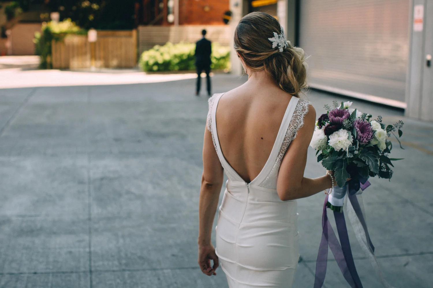 Steam-Whistle-Brewery-wedding-photos-Toronto-wedding-photography-by-Sam-Wong-of-Artanis-Collective_17.jpg