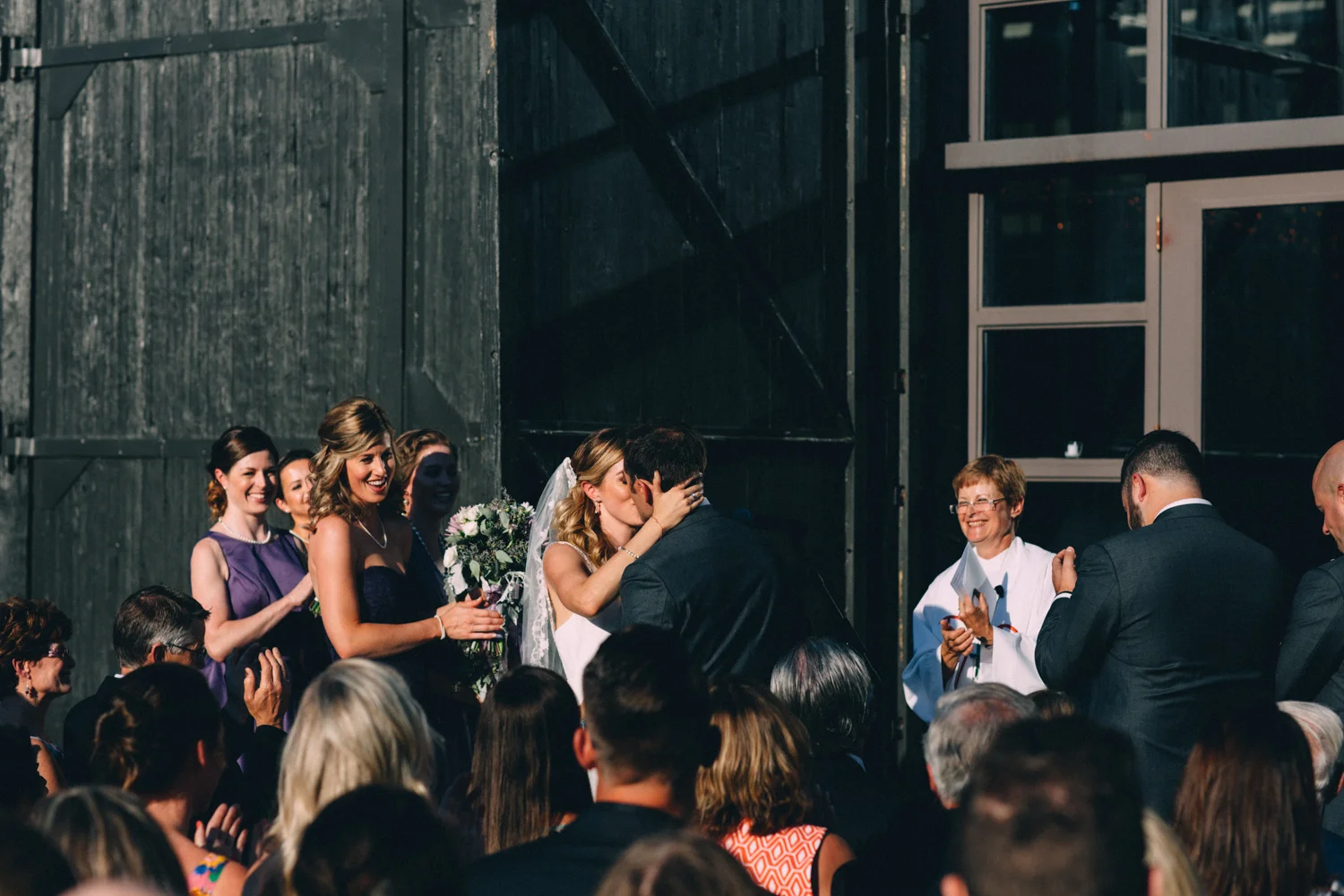 Steam-Whistle-Brewery-wedding-photos-Toronto-wedding-photography-by-Sam-Wong-of-Artanis-Collective_38.jpg