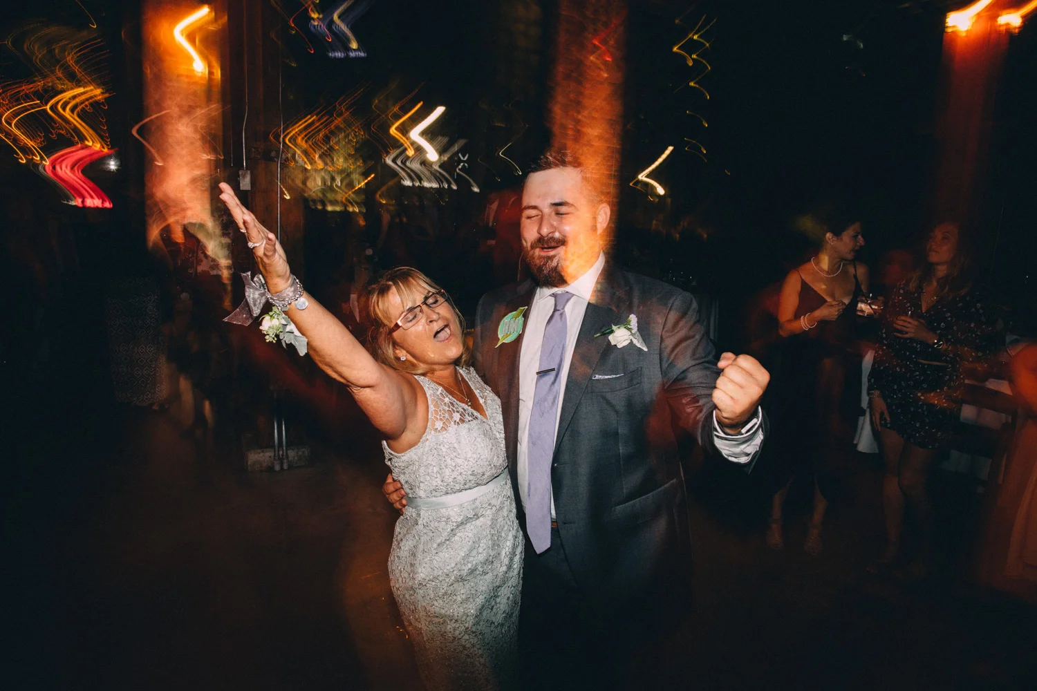 Steam-Whistle-Brewery-wedding-photos-Toronto-wedding-photography-by-Sam-Wong-of-Artanis-Collective_63.jpg