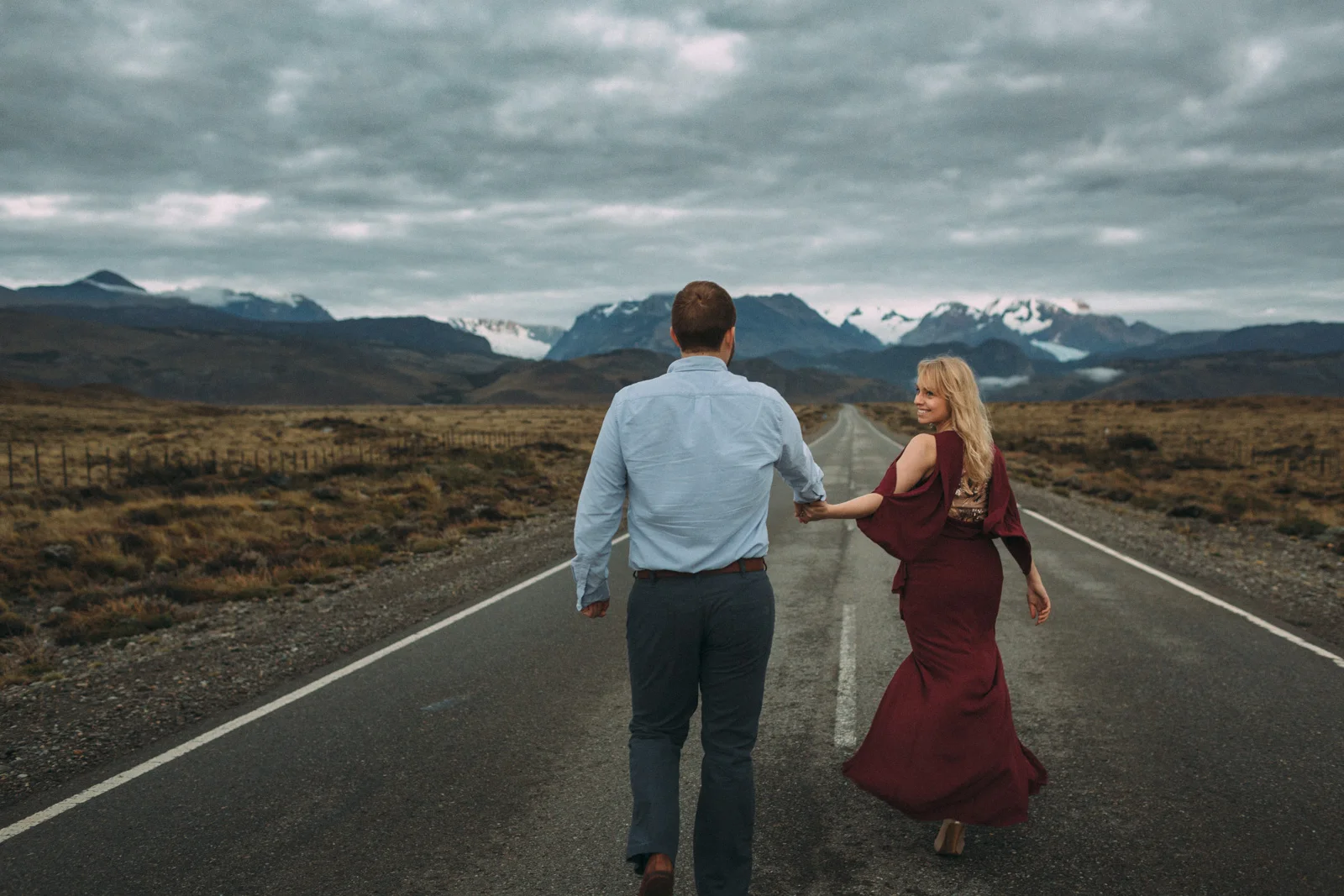 Patagonia-engagement-photography-in-El-Chalten-Argentina-by-lifestyle-photographer-Sam-Wong-of-Artanis-Collective_17.jpg