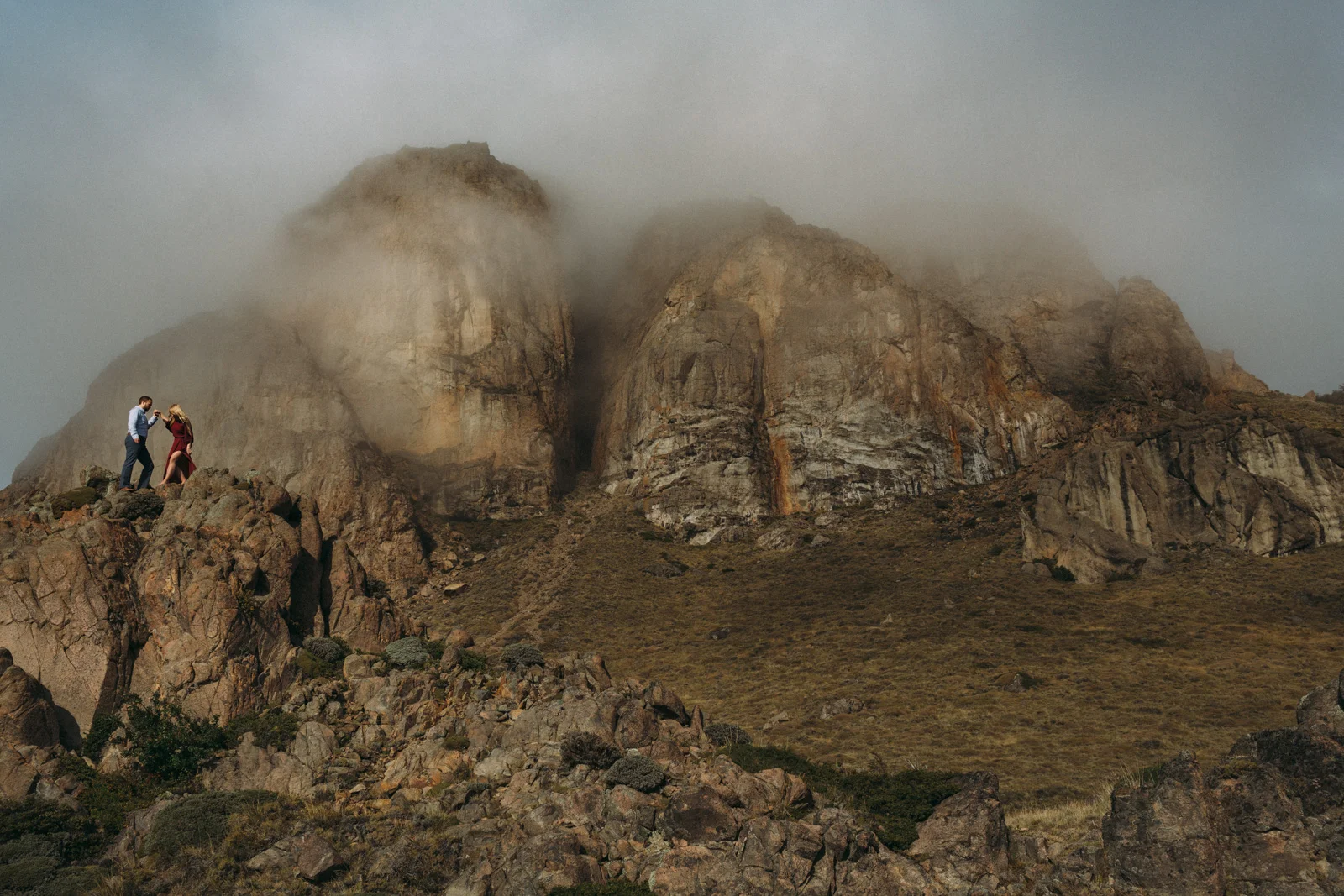 Patagonia-engagement-photography-in-El-Chalten-Argentina-by-lifestyle-photographer-Sam-Wong-of-Artanis-Collective_21.jpg