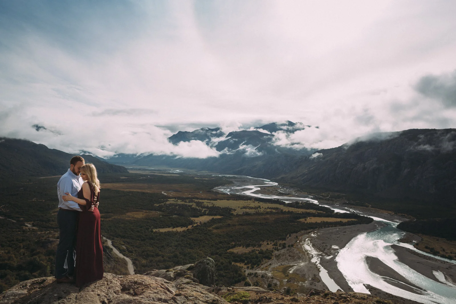 Patagonia-engagement-photography-in-El-Chalten-Argentina-by-lifestyle-photographer-Sam-Wong-of-Artanis-Collective_31.jpg
