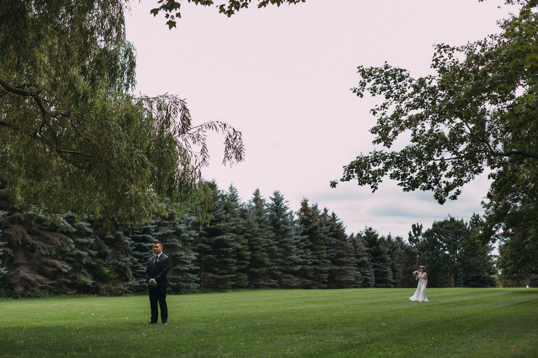 Belcroft-Estates-&-Event-Centre-wedding-photography-by-Sam-Wong-of-Artanis-Collective_015.jpg