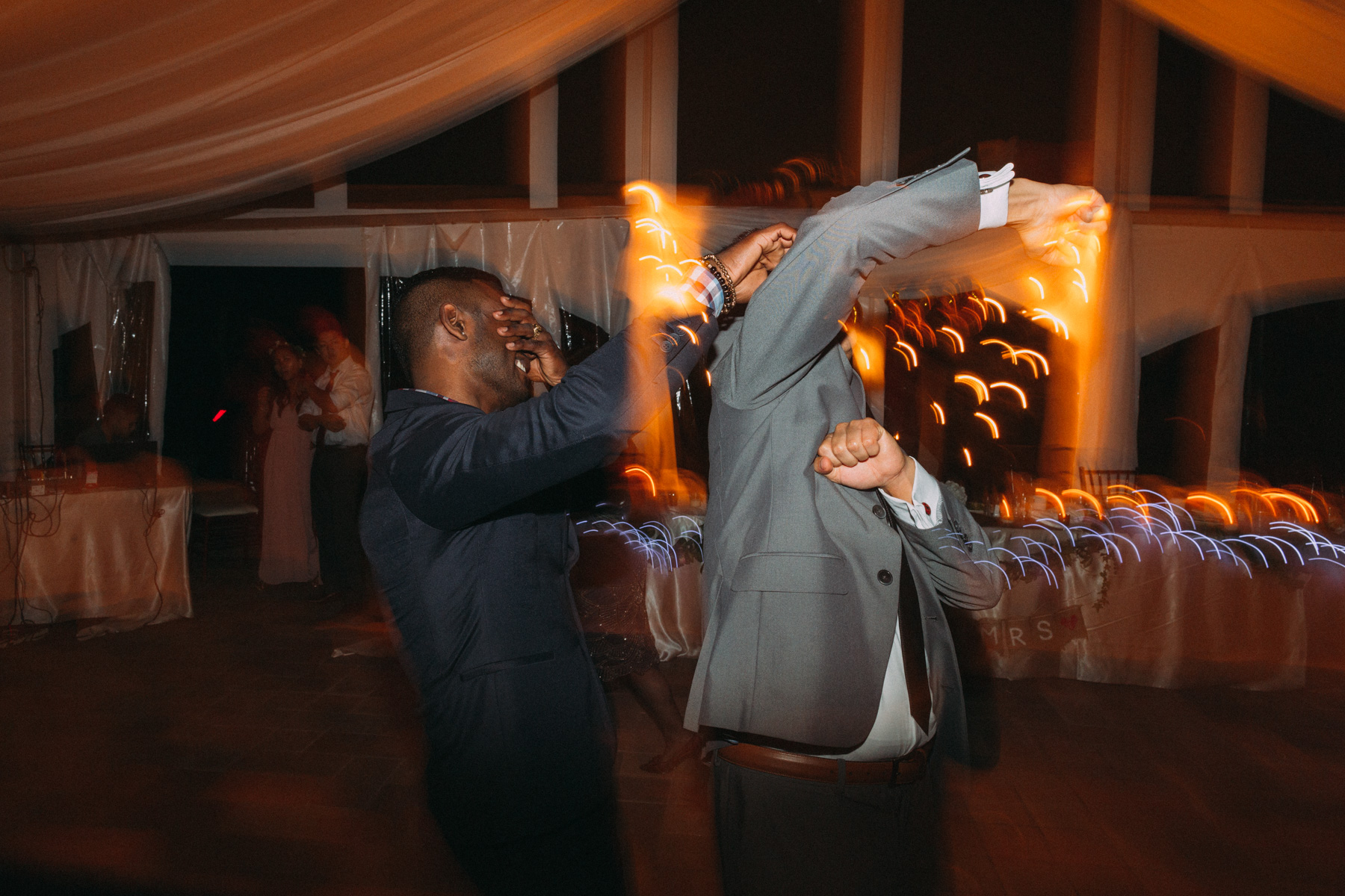 Belcroft-Estates-&-Event-Centre-wedding-photography-by-Sam-Wong-of-Artanis-Collective_049.jpg