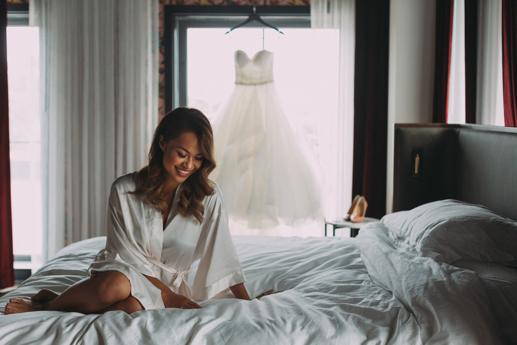 District-28-wedding-photography-by-Sam-Wong-of-Artanis-Collective_0001.jpg