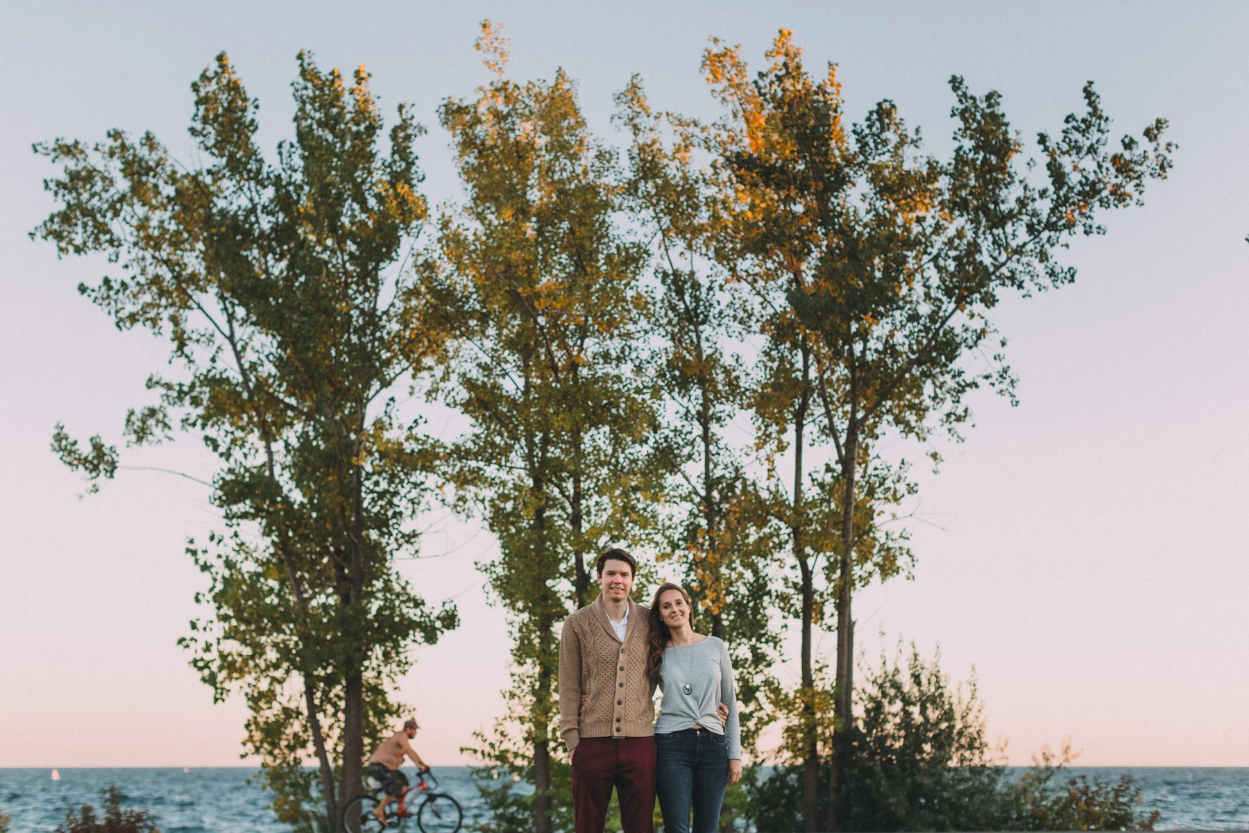 Trillium-Park-Toronto-enagement-session-by-wedding-photography-Sam-Wong-of-Artanis-Collective_13.jpg