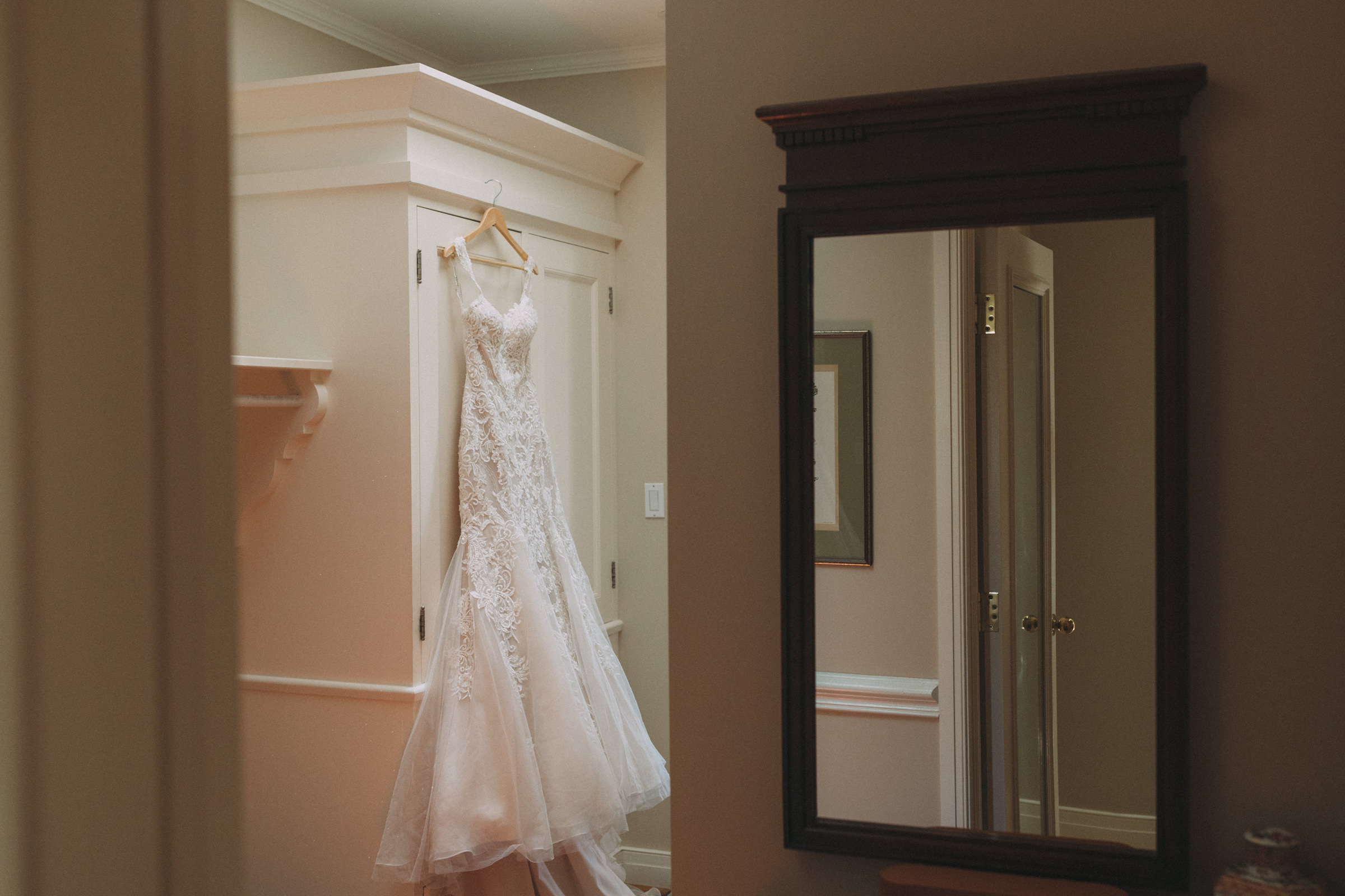 Langdon-Hall-wedding-photography-Cambridge-by-Sam-Wong-of-Visual-Cravings_Sarah-Ryan_02.jpg