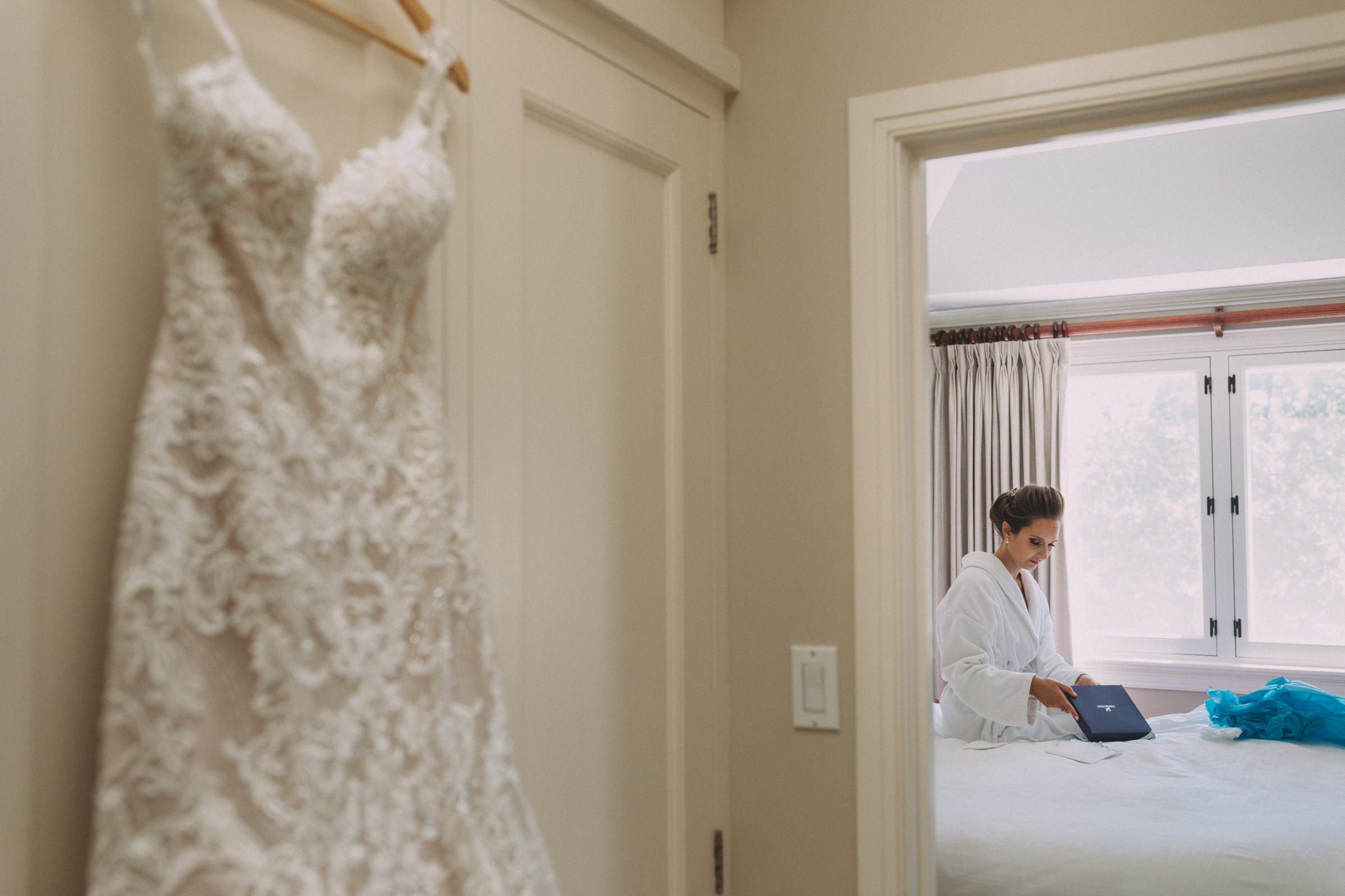 Langdon-Hall-wedding-photography-Cambridge-by-Sam-Wong-of-Visual-Cravings_Sarah-Ryan_08.jpg
