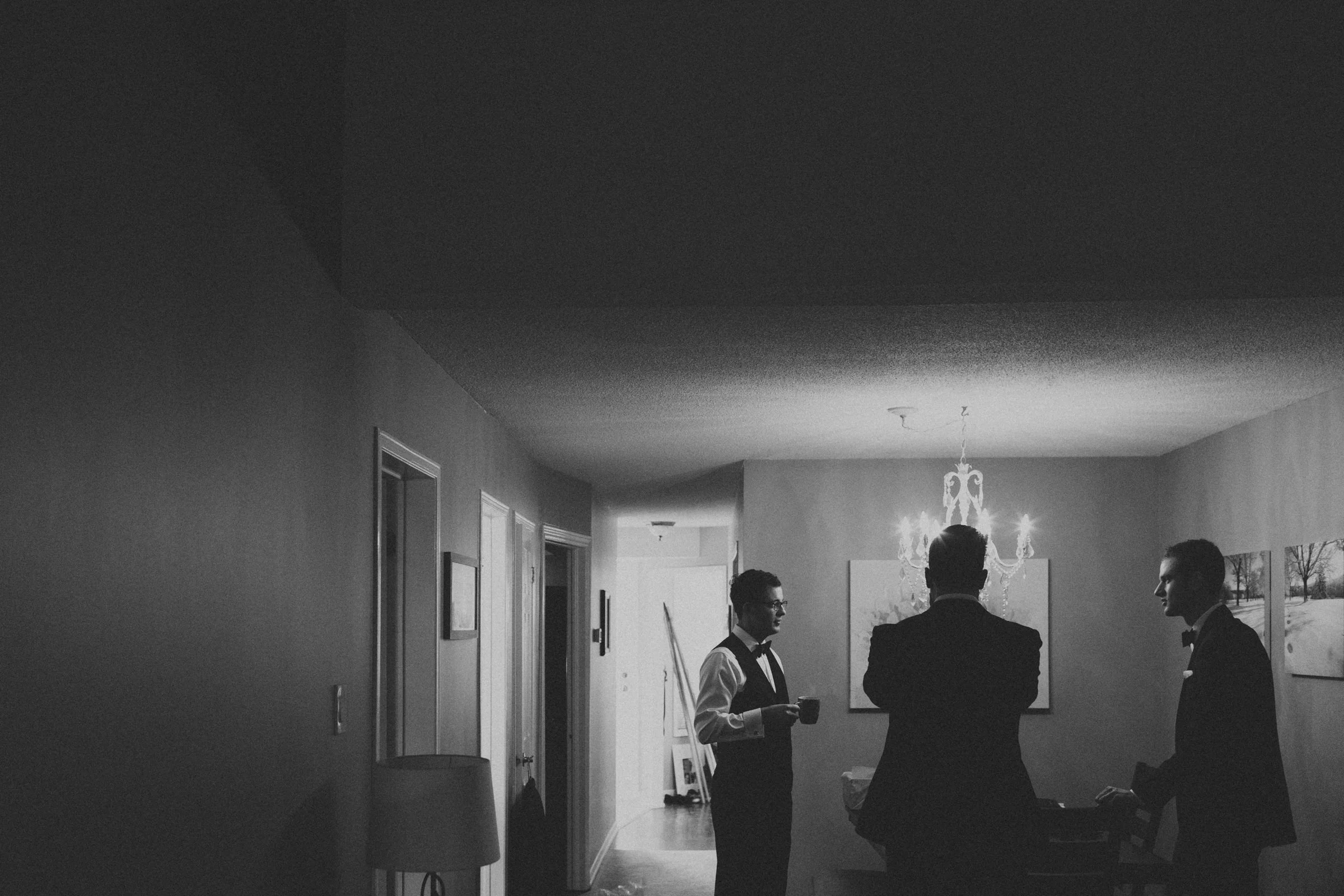 Mississaugua-Golf-and-Country-Club-wedding-photography-Emma-and-Nigel-by-Sam-Wong-of-Visual-Cravings_09.jpg