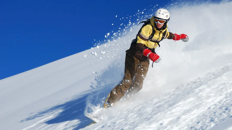 Sunscreen-in-the-winter-DM-Sports-iStock000011193059-sized.jpg