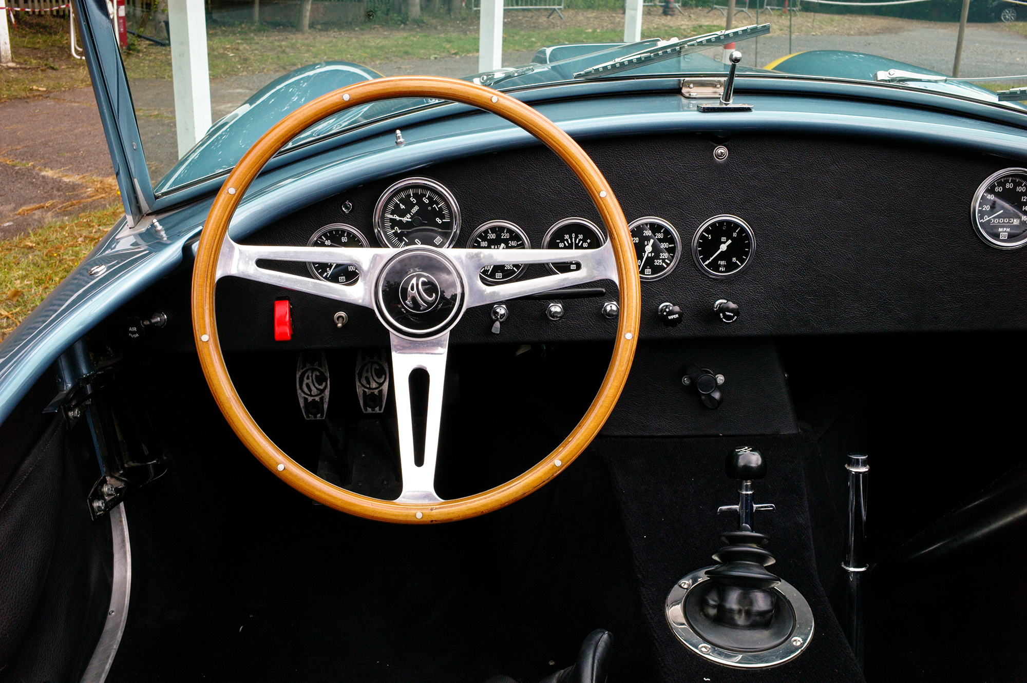 L1002893.jpg