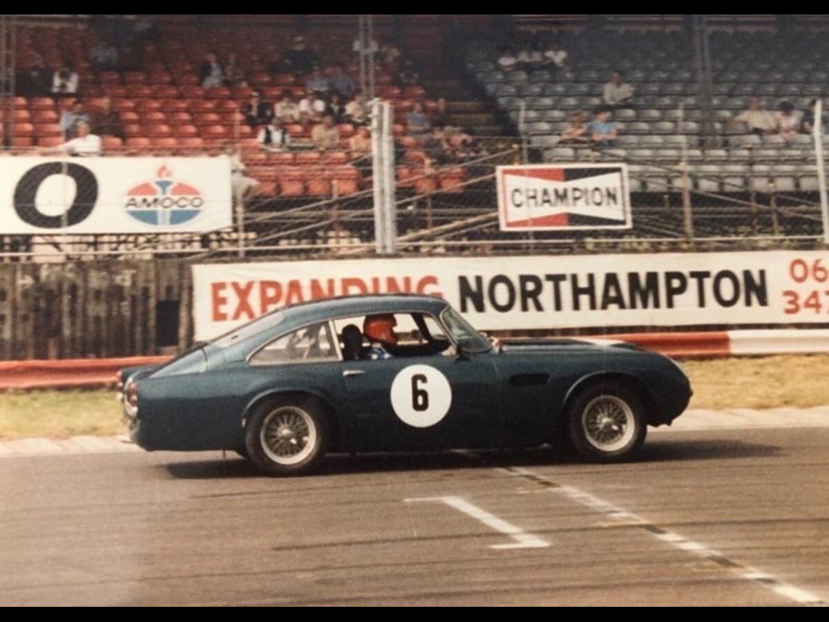 1966-aston-martin-db5-4.jpg