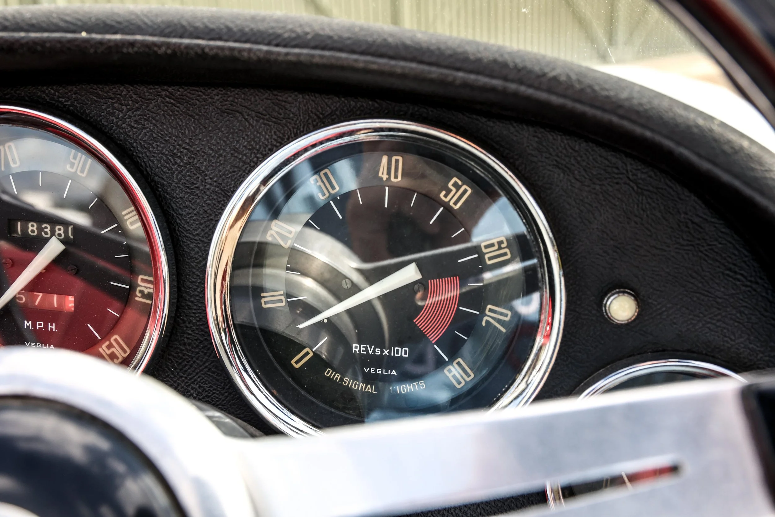 Alfa Romeo 2600-22.jpg