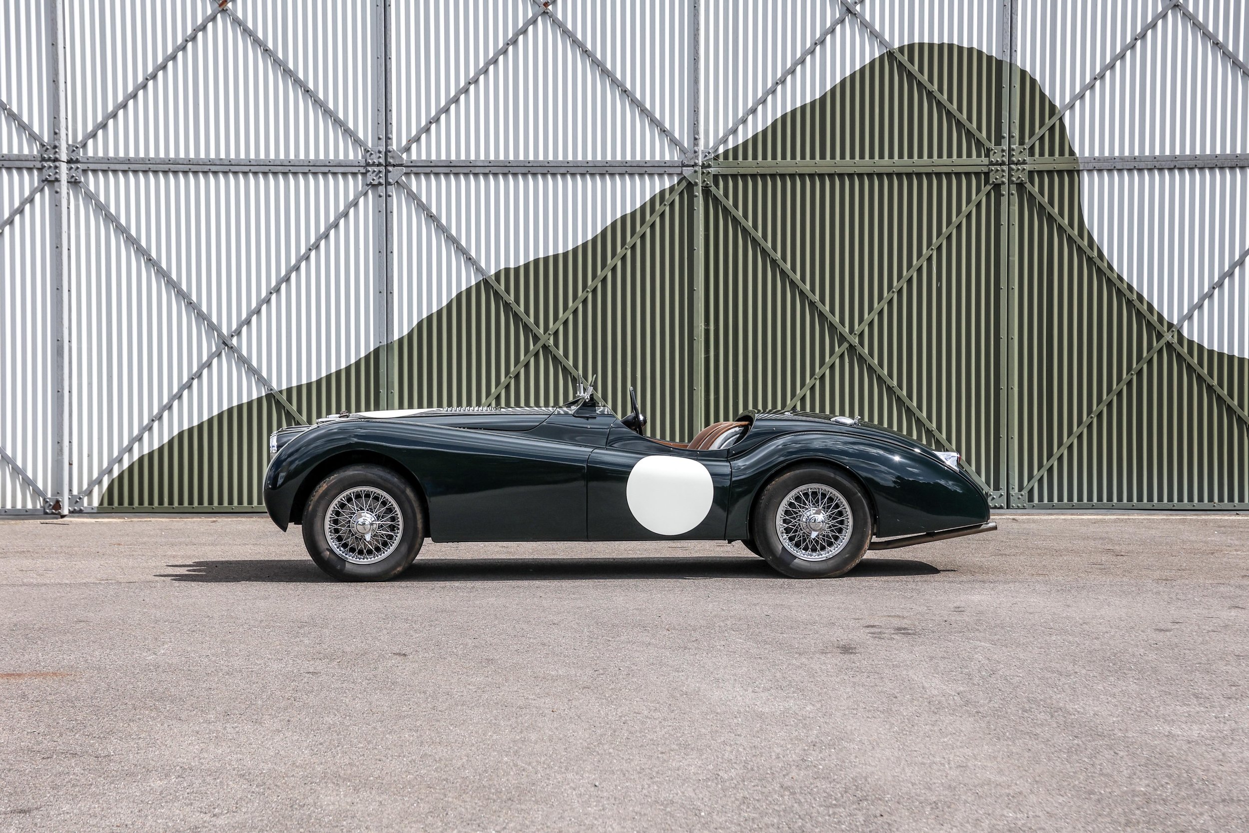 Jaguar XK 120-18.jpg