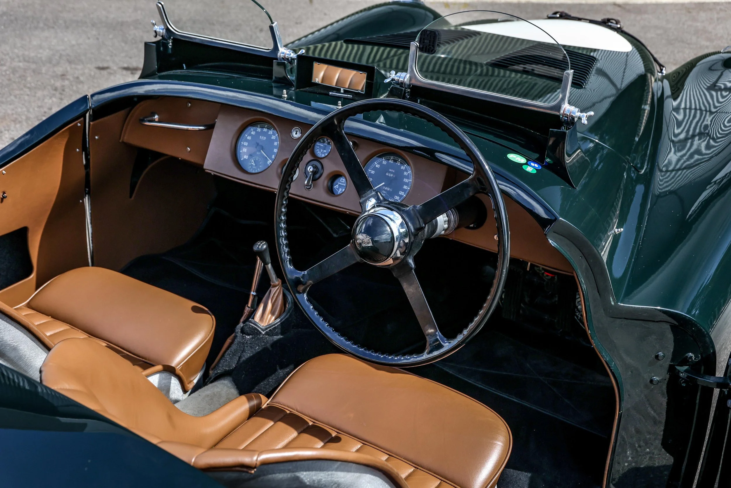 Jaguar XK 120-11.jpg