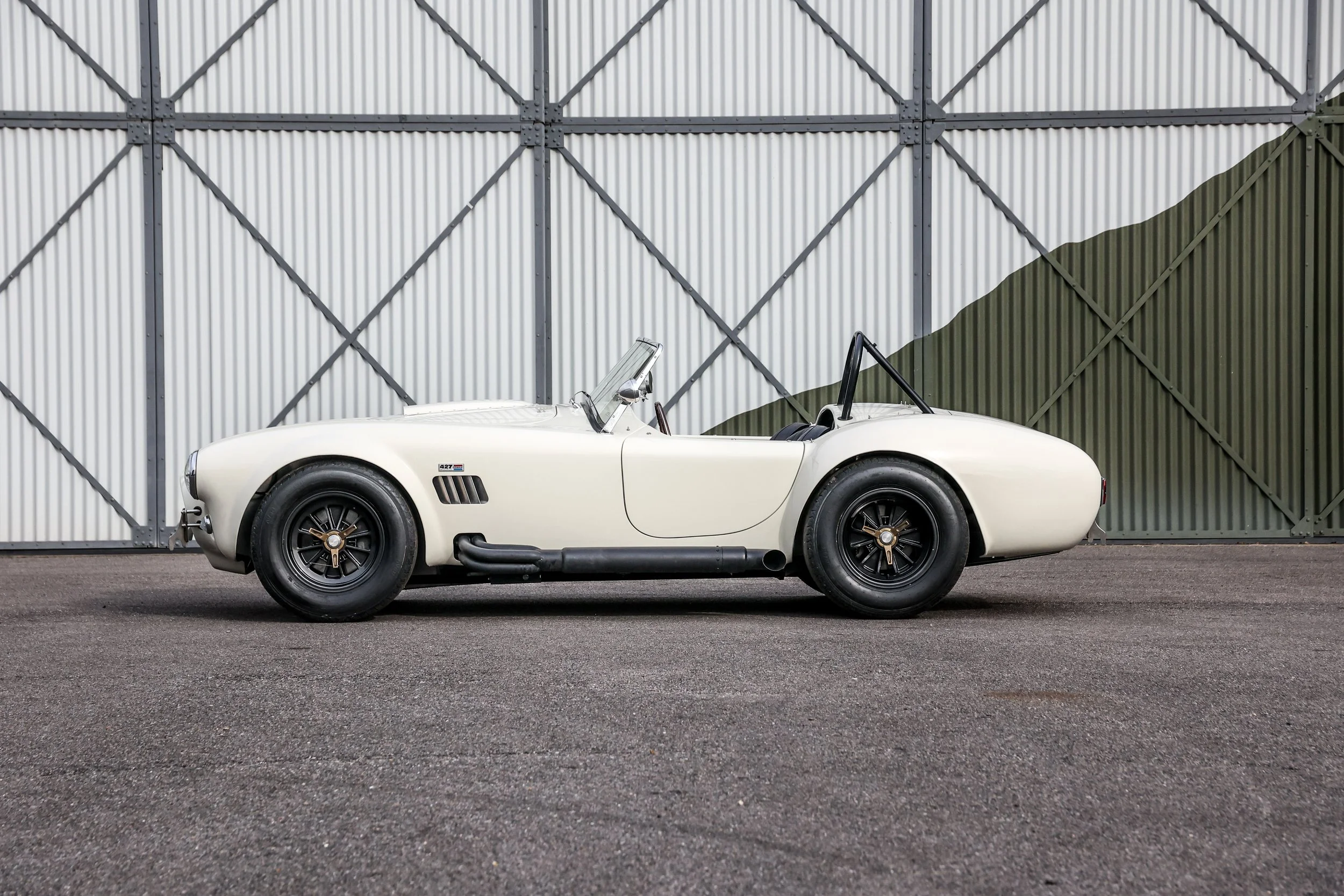 AC Cobra 427 -17.jpg