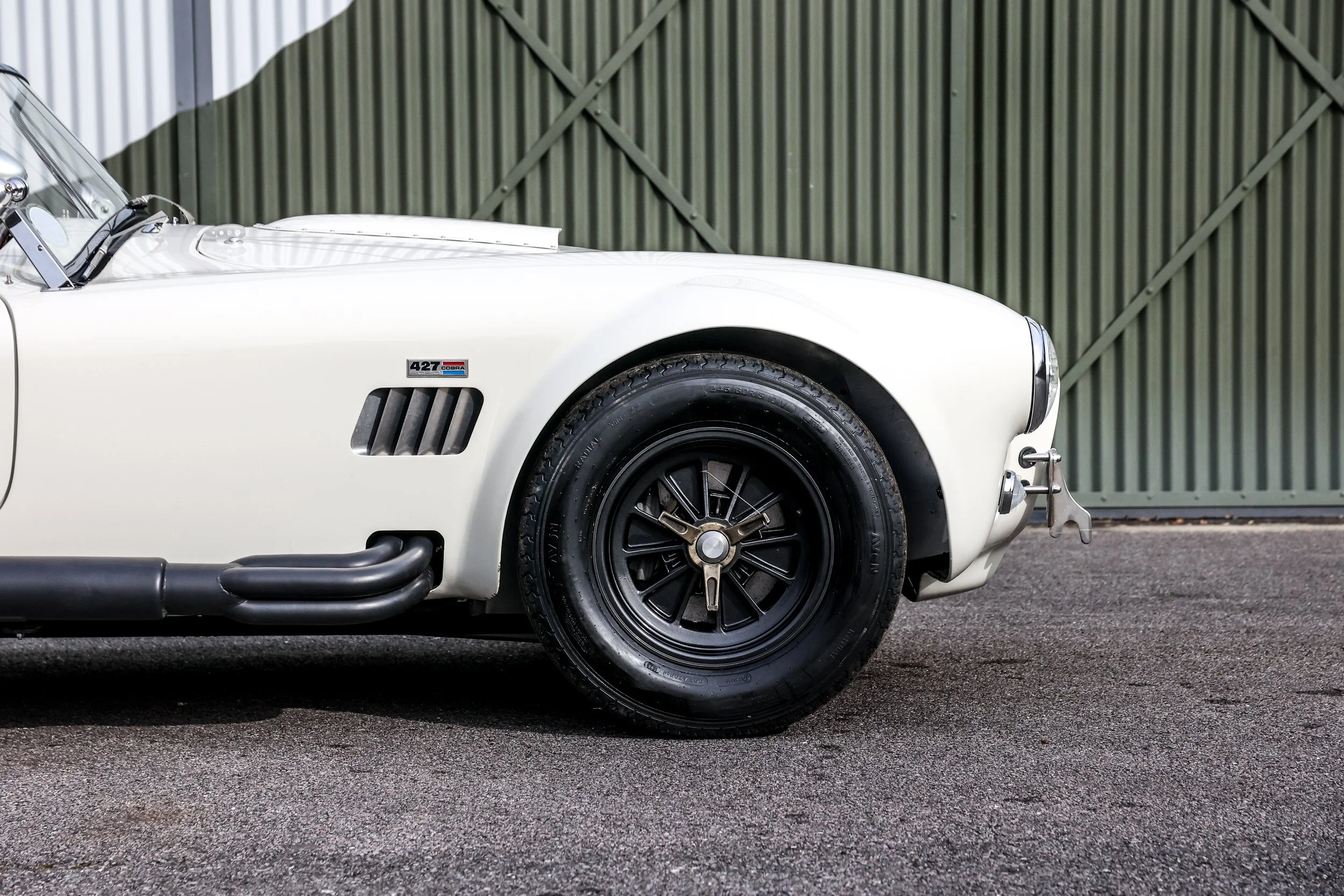 AC Cobra 427 -23.jpg