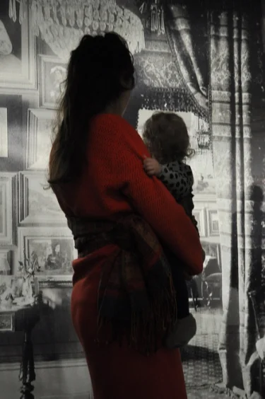  Mila Oshin with daughter, 2013, photo credit: Kris Jager 