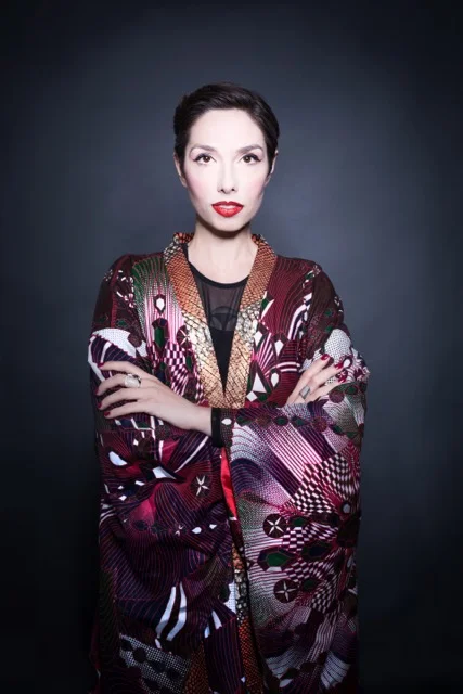 Mothers in Art - Dynamic Shifts