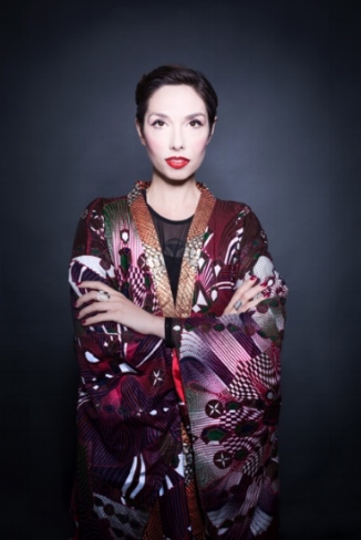 Dyana Gravina, Procreate Project Photo by Doris Himmelbauer Sisterhood Kimono by Diane Goldie