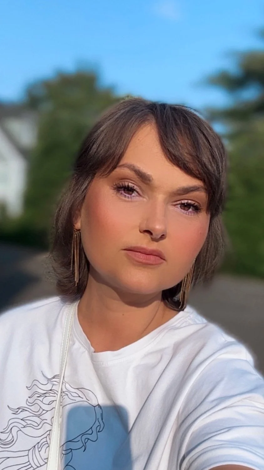 VICTORIA
