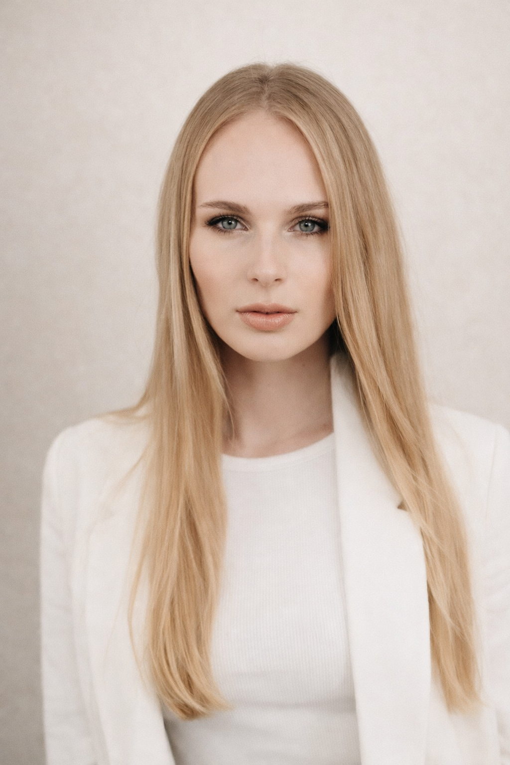 Alena- Makeup and Hair Artist