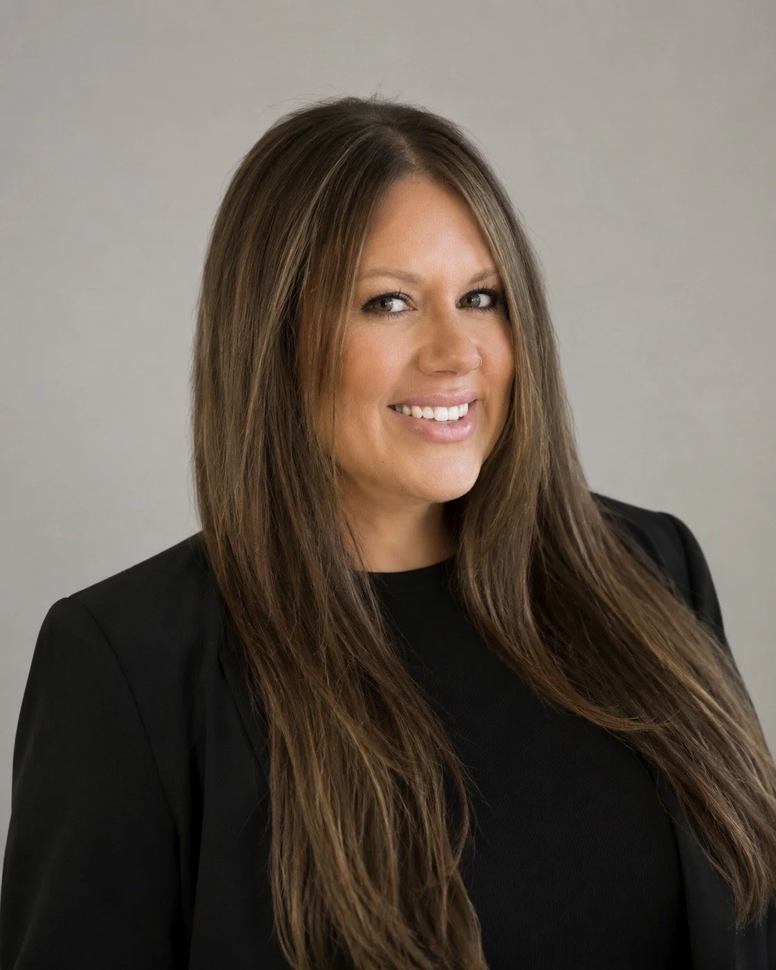 Ashley- Makeup Artist