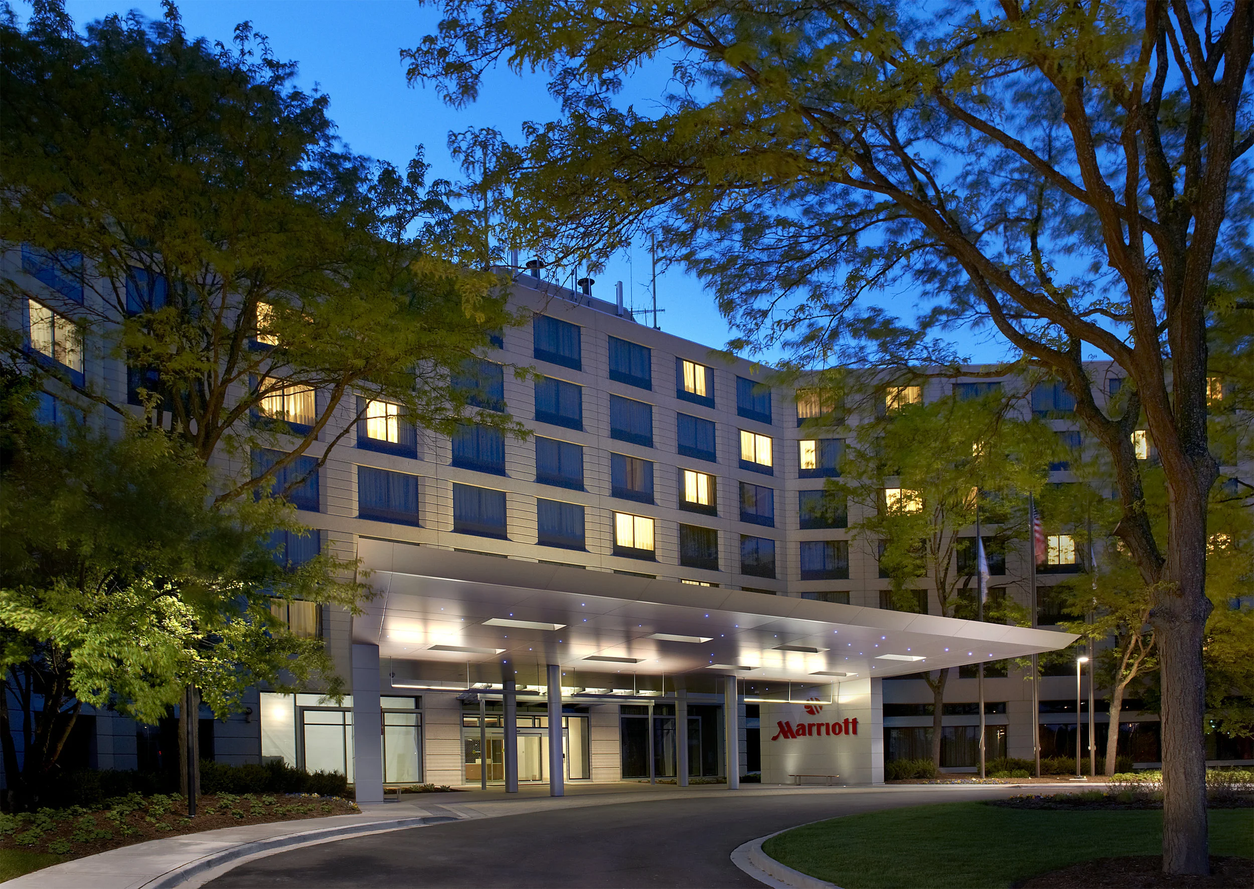 Marriott Naperville_Exterior.jpg