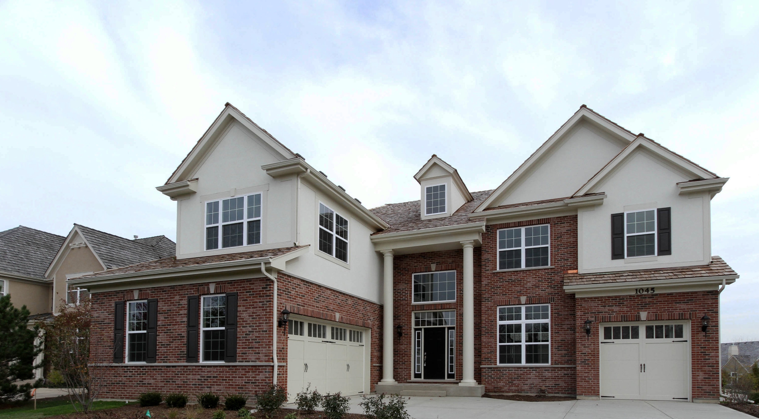 001_House Front 1.jpg