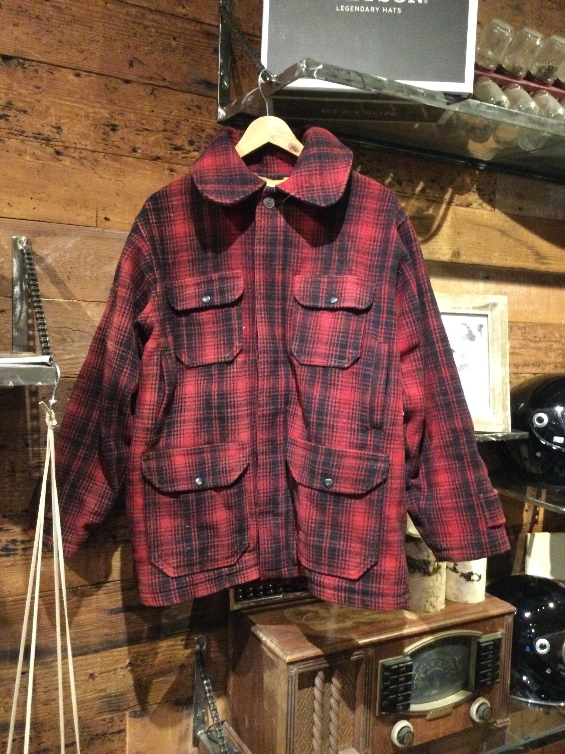 9A3272E4-81FC-487C-A831-10BC3B4F3108